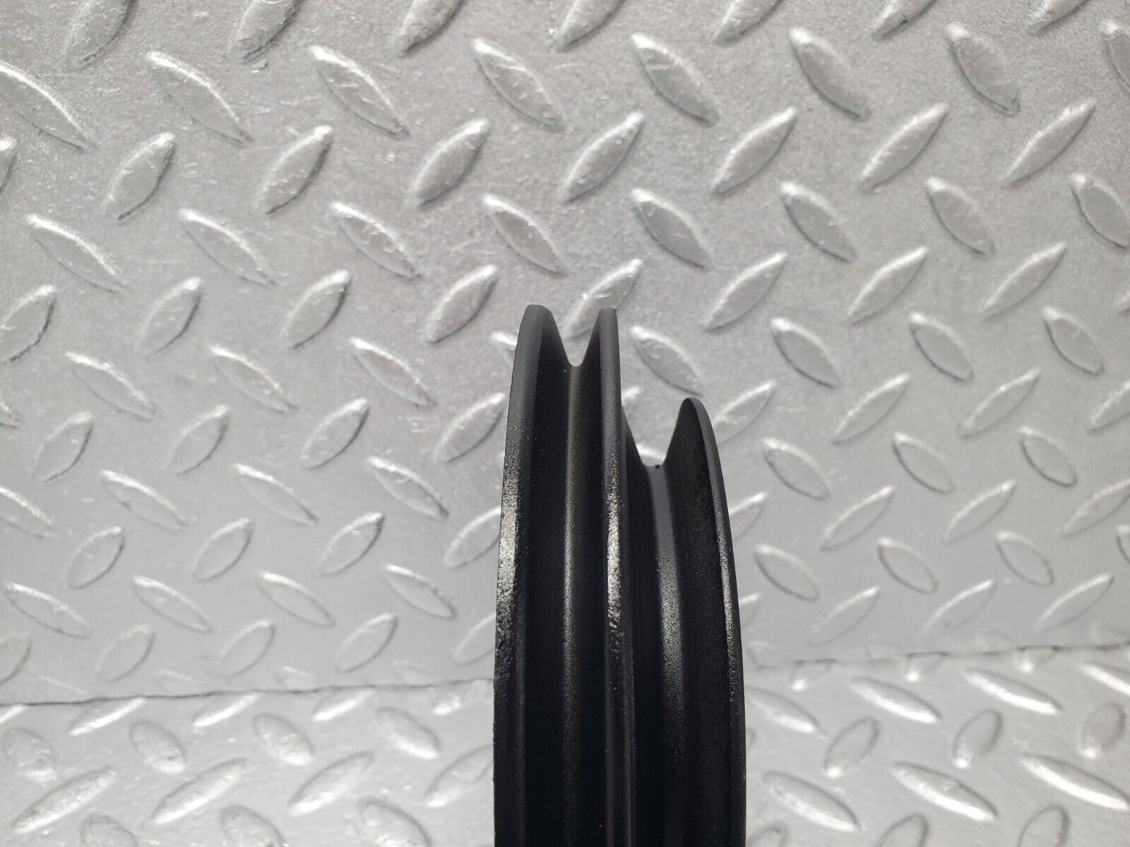 46632 Mercedes-Benz C123 280CE Coupe Crankshaft Pulley 1100320904