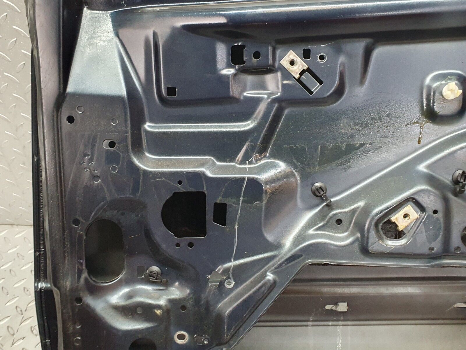 41834 Mercedes-Benz W202 C200 Rear Right Door