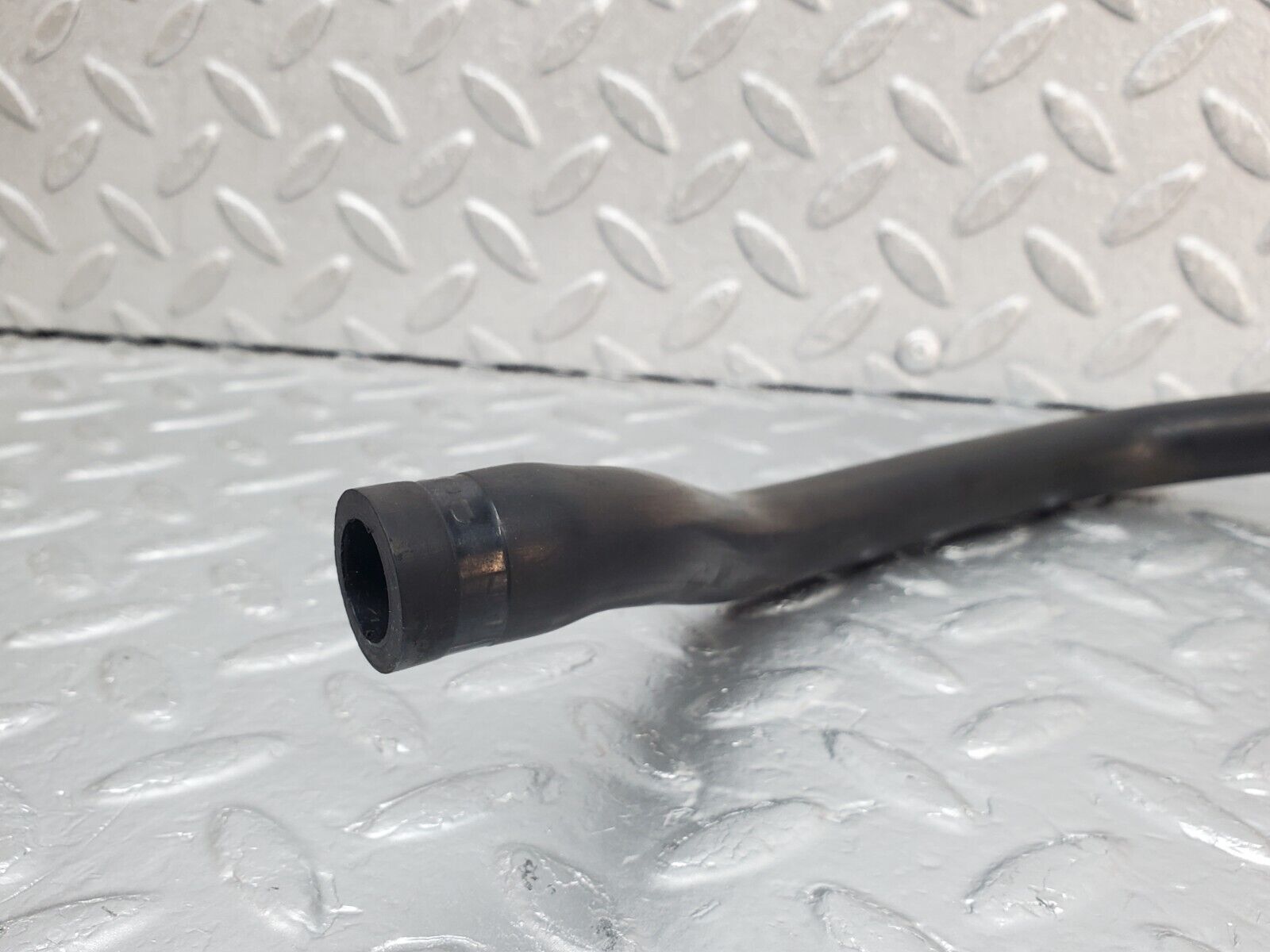 45393 Mercedes-Benz 280E M110.983 Air Intake Pipe