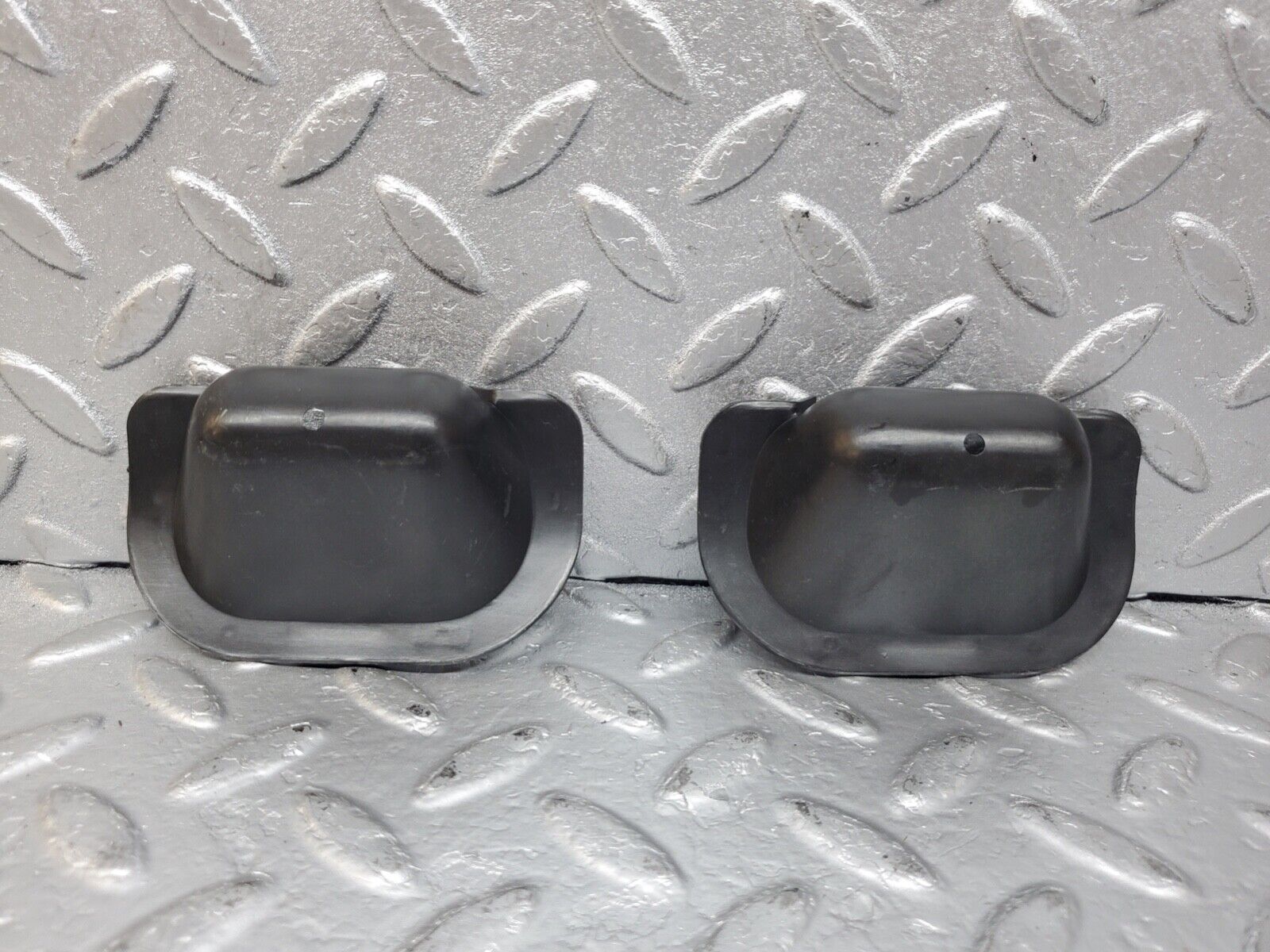 44632 Mercedes-Benz W124 220E Washer Nozzle Cover Pair 1248890325 1248830425