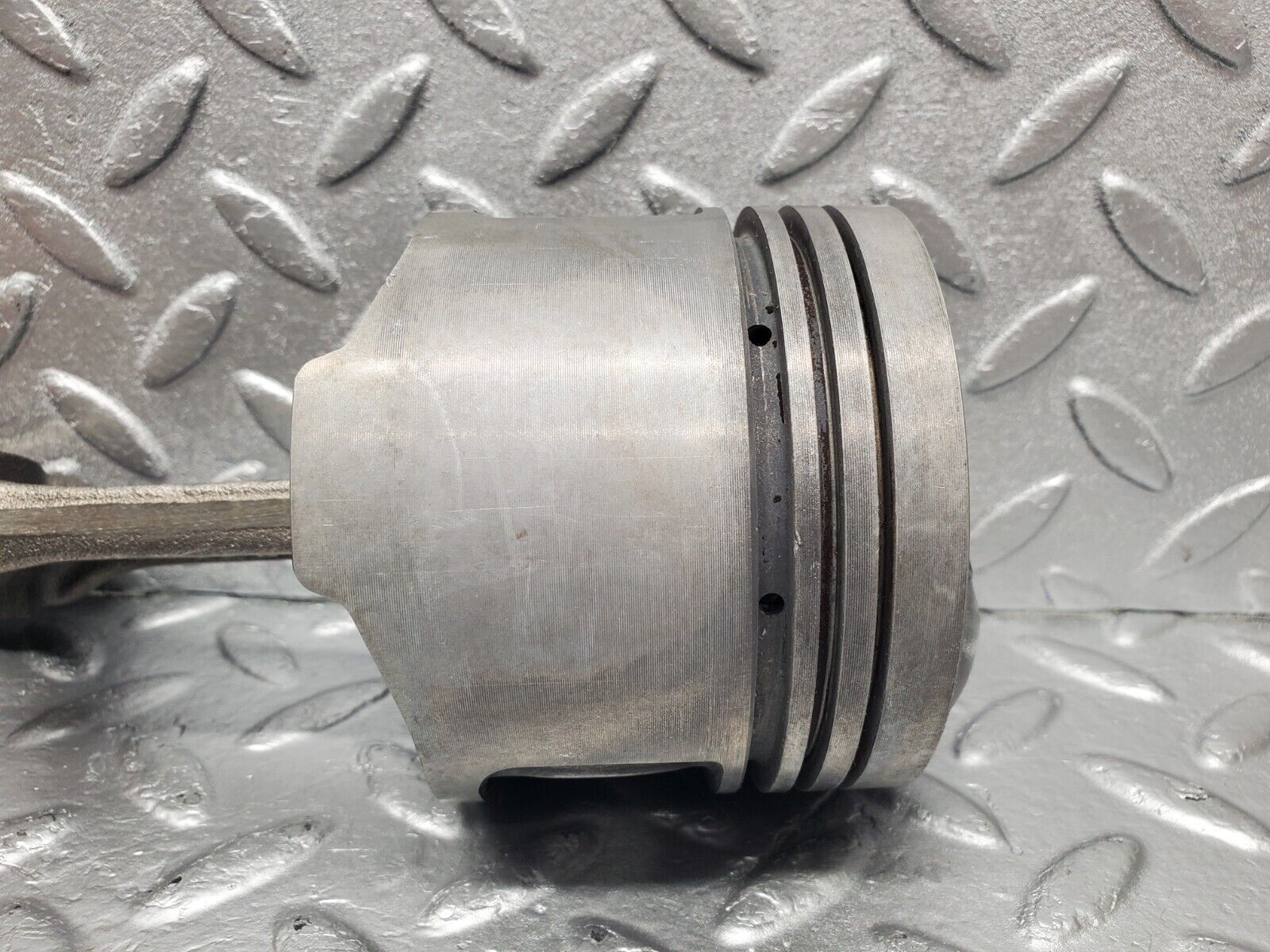 46603 Mercedes-Benz C123 280CE Coupe Piston With Connecting Rod 85.986mm 11005