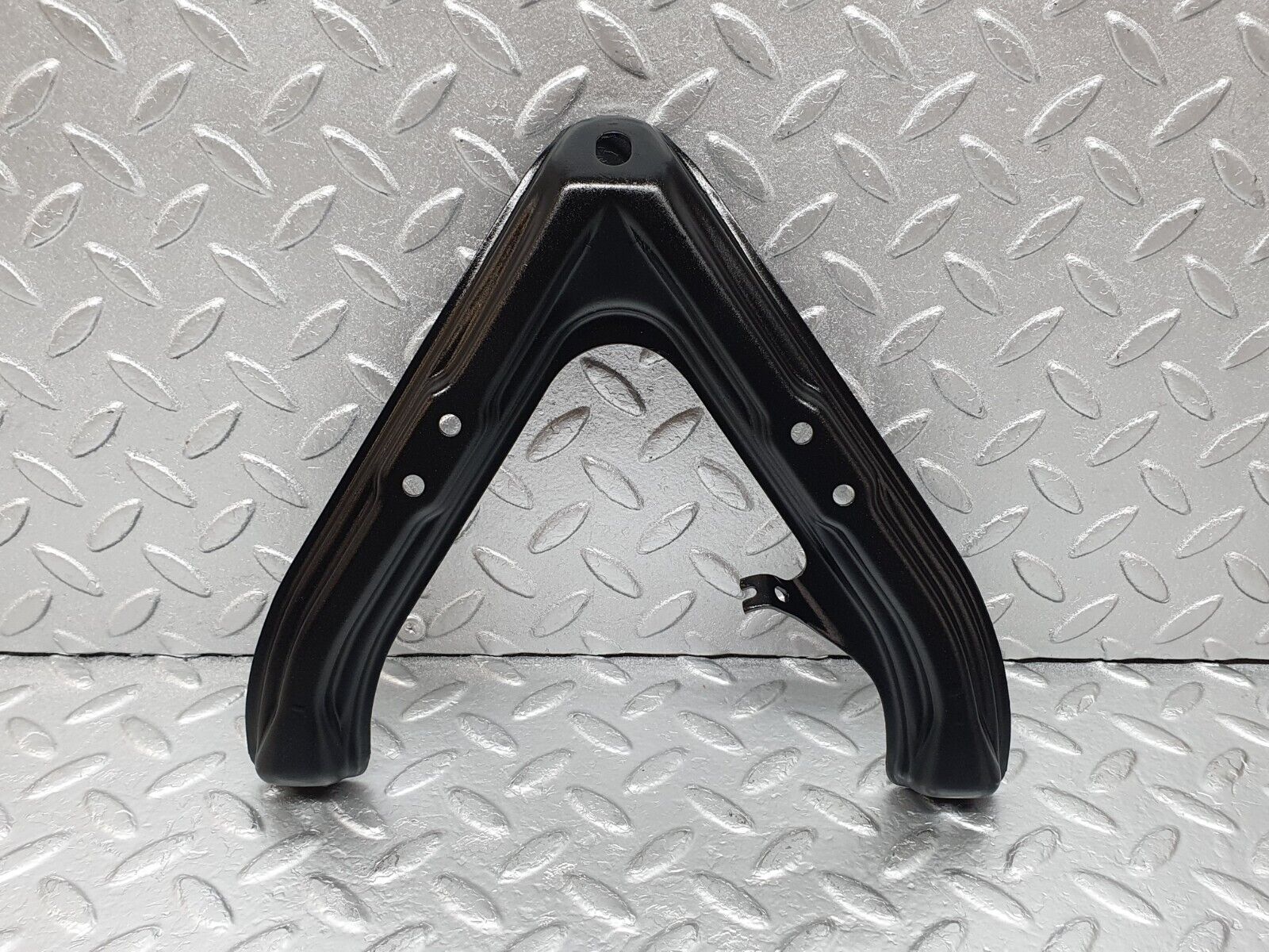 44216 Mercedes-Benz C123 230CE Coupe Air Intake Manifold Bracket