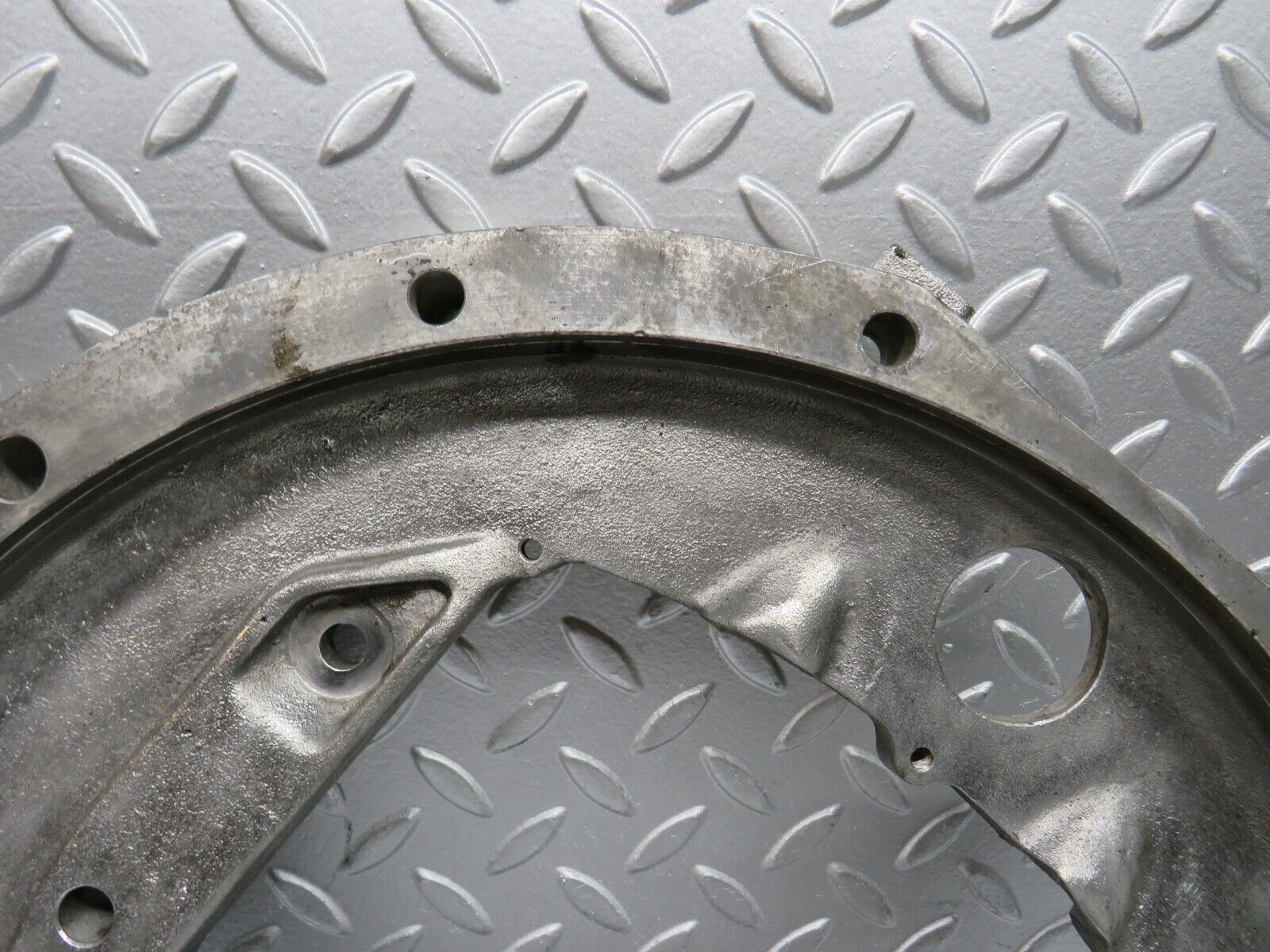 32803 Mercedes-Benz C107 R107 350 V8 Gearbox Flange 1160110845