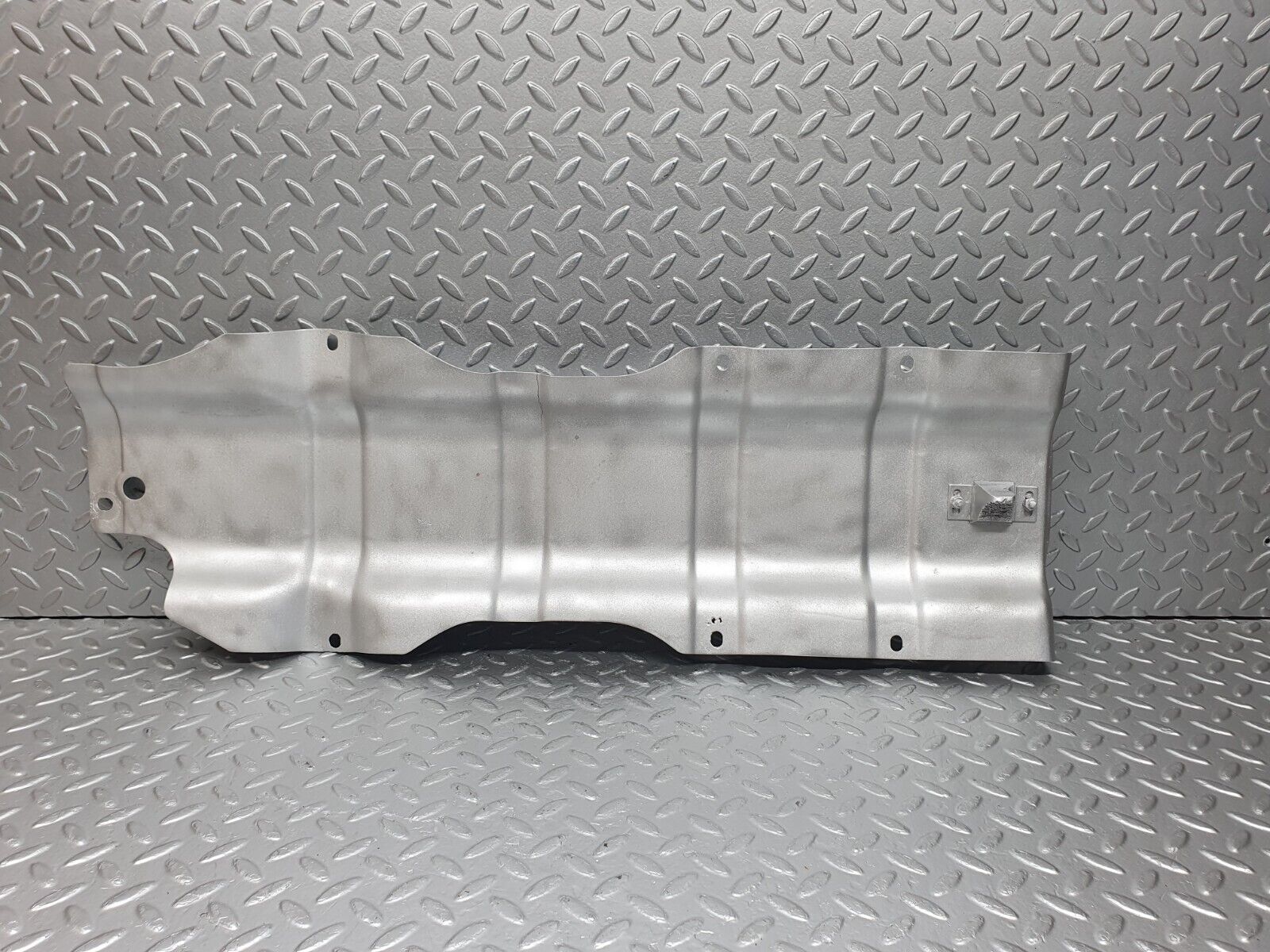 43821 Mercedes-Benz C126 380SEC Coupe Exhaust Heat Shield