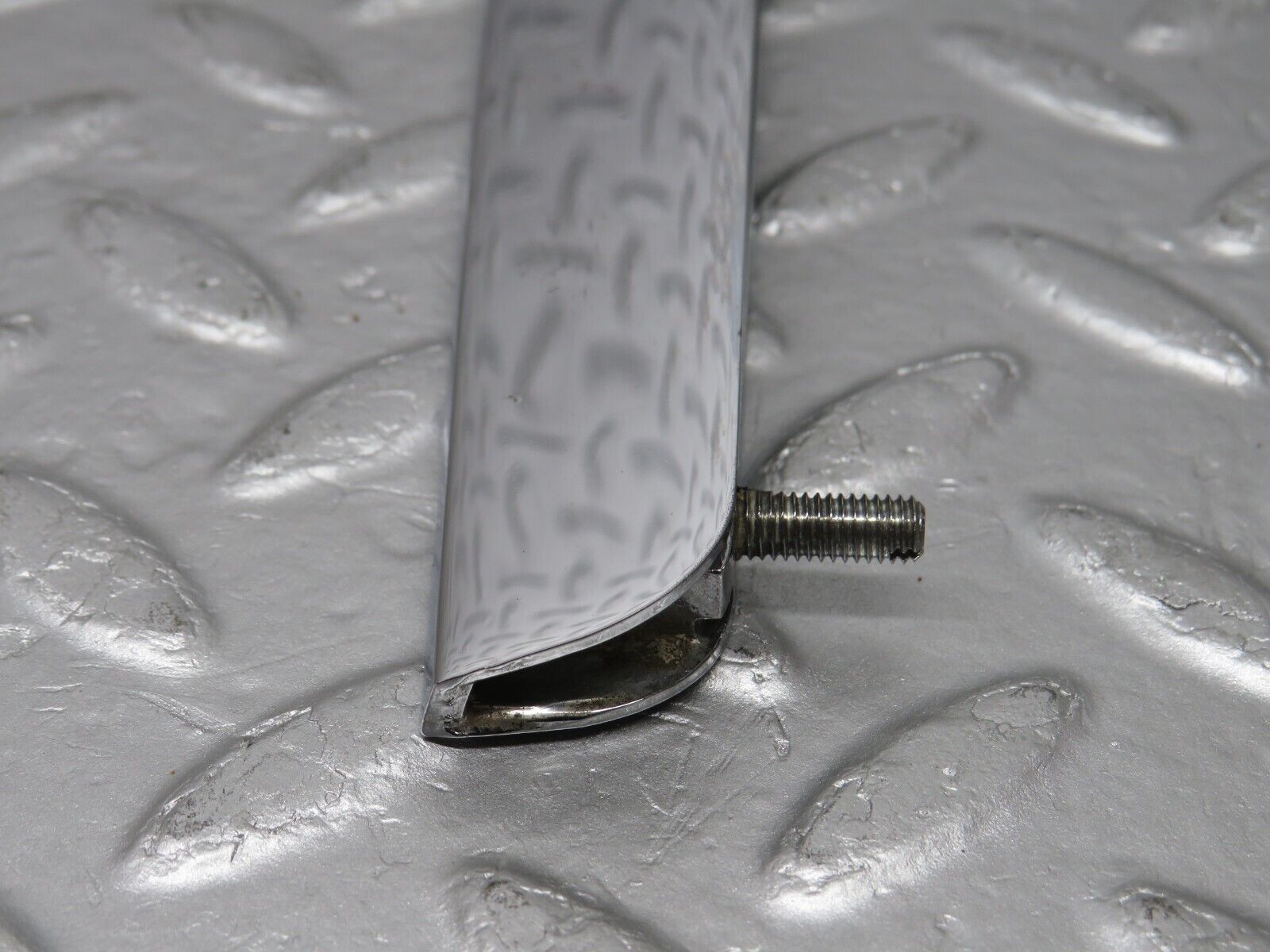 39155 Mercedes-Benz R107 500SL Trunk Chrome Handle Right Side