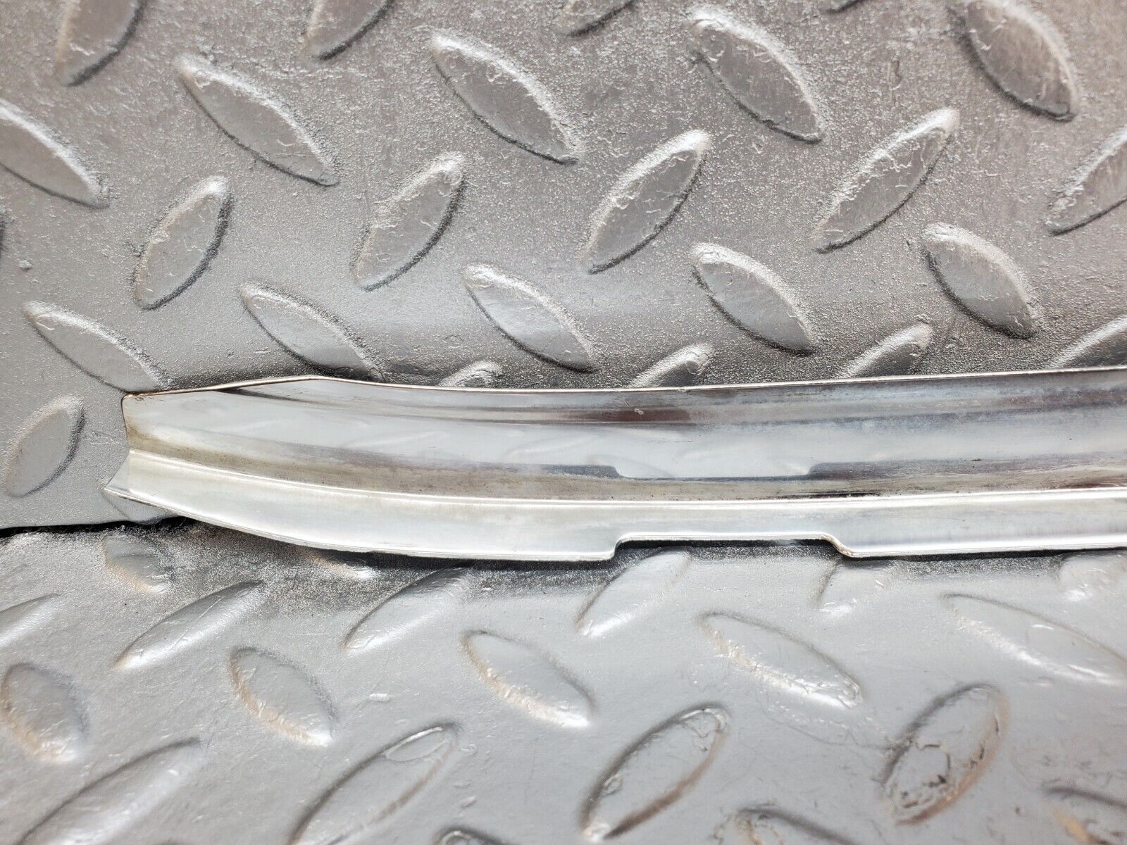 45812 Mercedes-Benz W126 420SE A Pillar Chrome Moulding Trim Pair