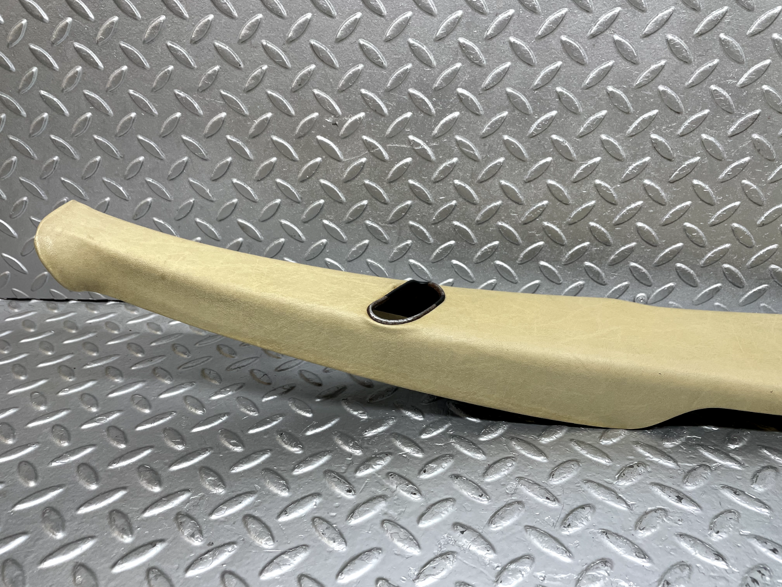 44251 Mercedes-Benz W123 280E B Pillar Cover Right Beige