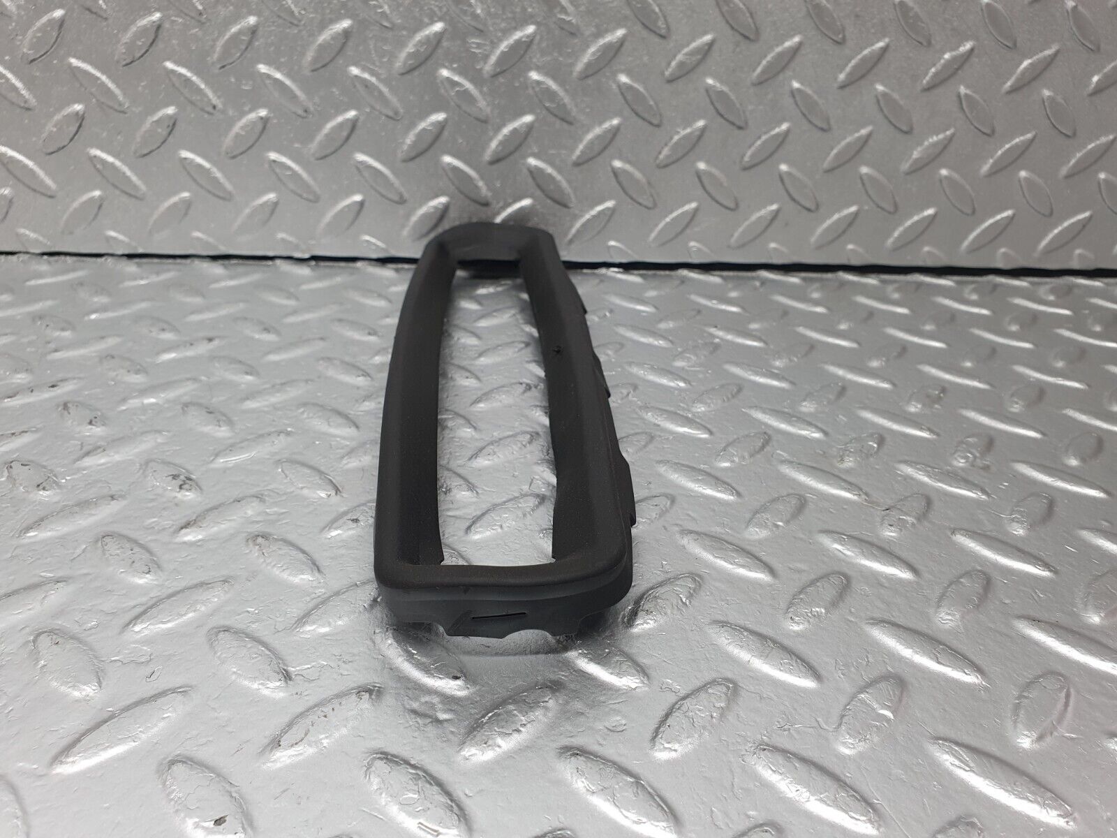 42600 Mercedes-Benz R129 320SL Coupe Heater Blower Rubber Seal