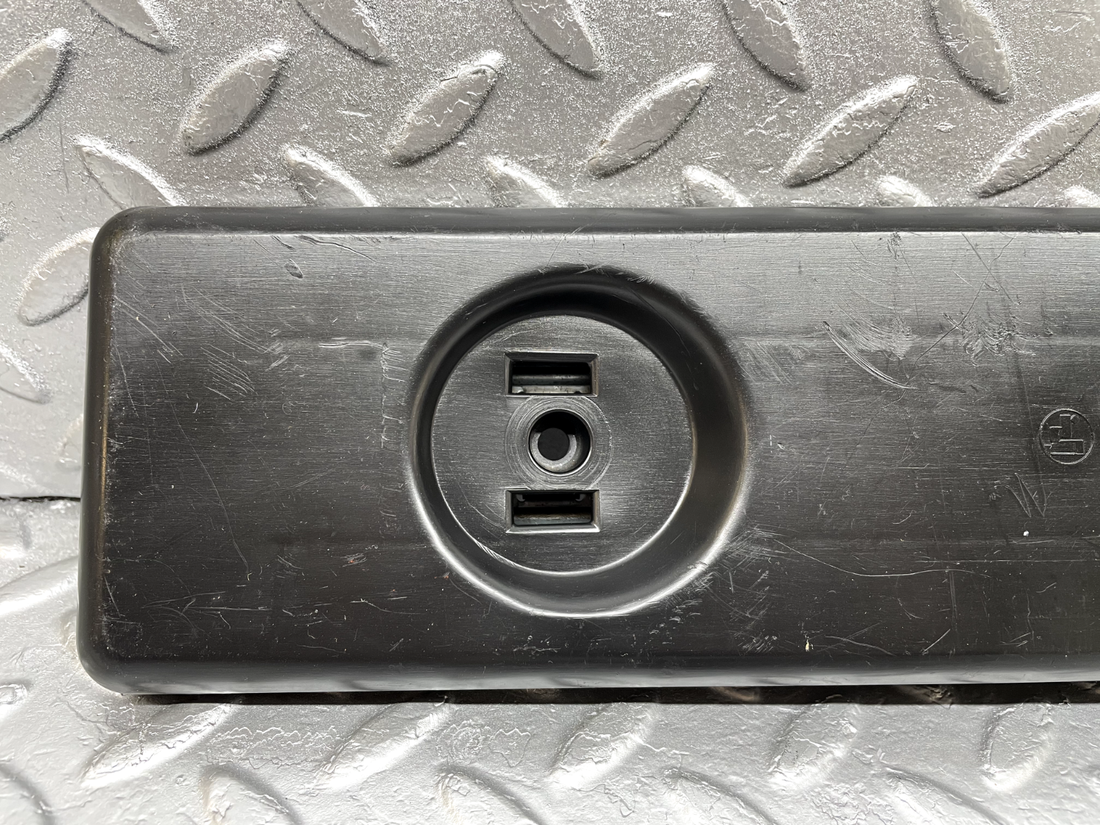 44277 Mercedes-Benz W123 280E Tail Light Bulb Holder Left Side 22064L