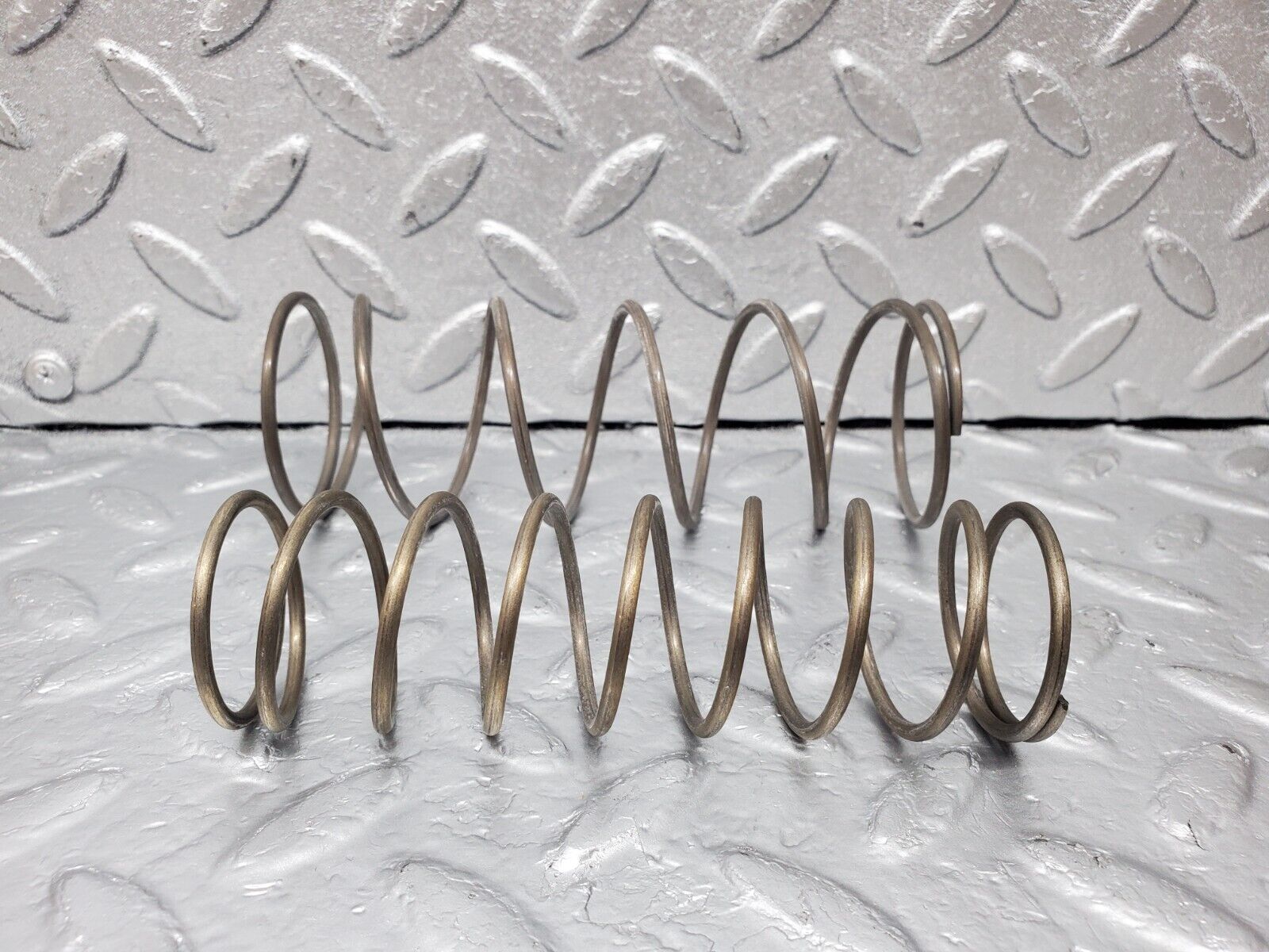 45488 Mercedes-Benz W124 260E Automatic Gearbox Piston Spring 722.409