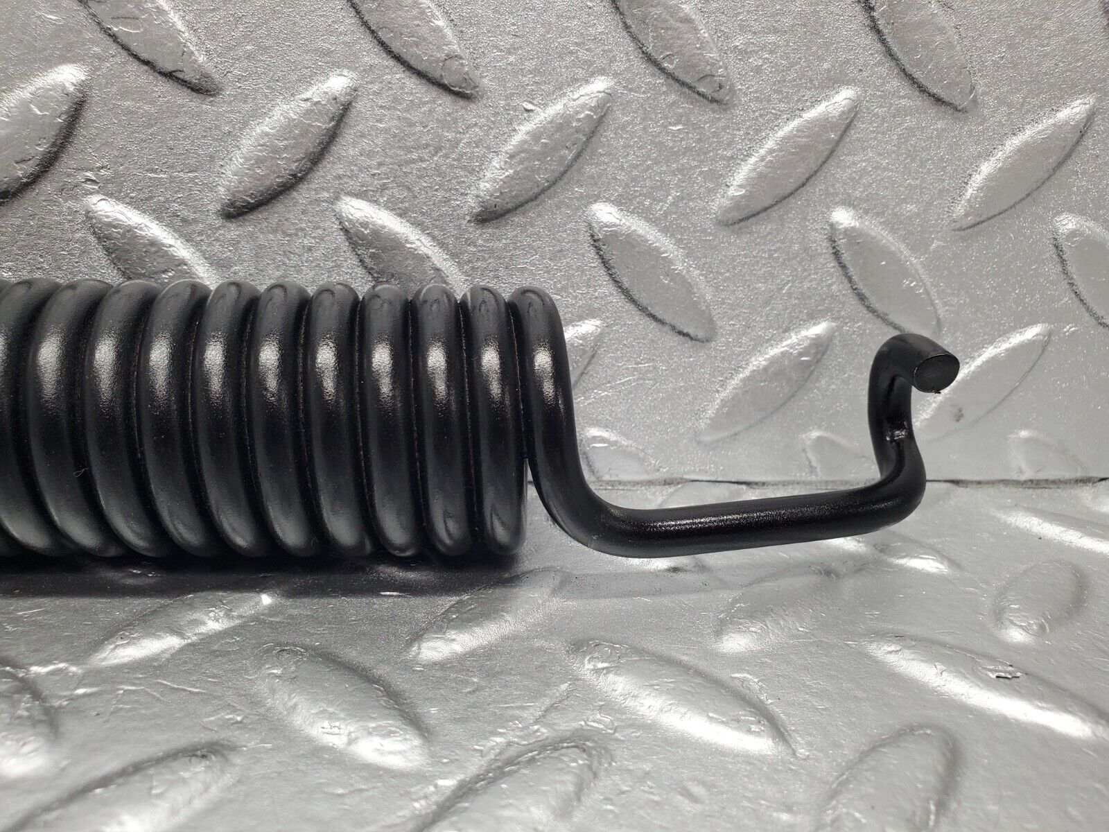 46833 Mercedes-Benz R129 320SL Coupe Bonnet Hinge Spring