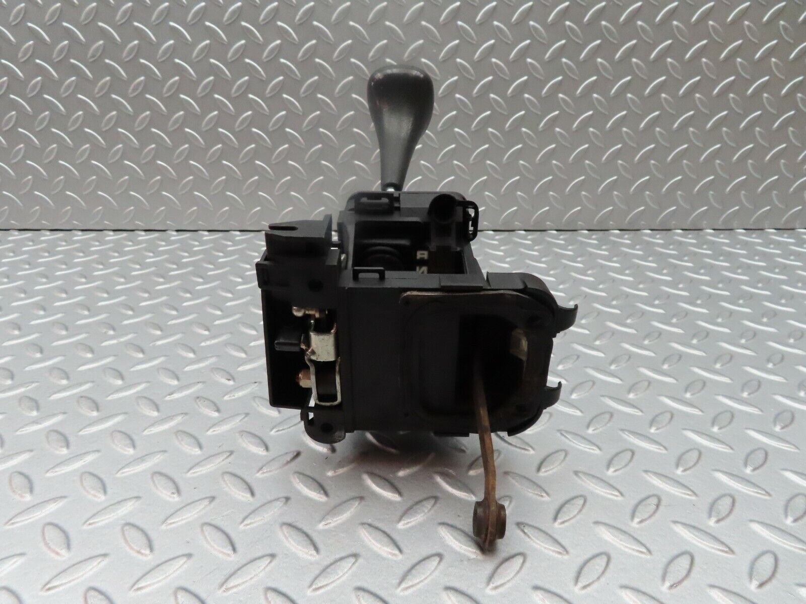 5377 Mercedes-Benz W124 230E Automatic Gear Shift Selector 1242670237