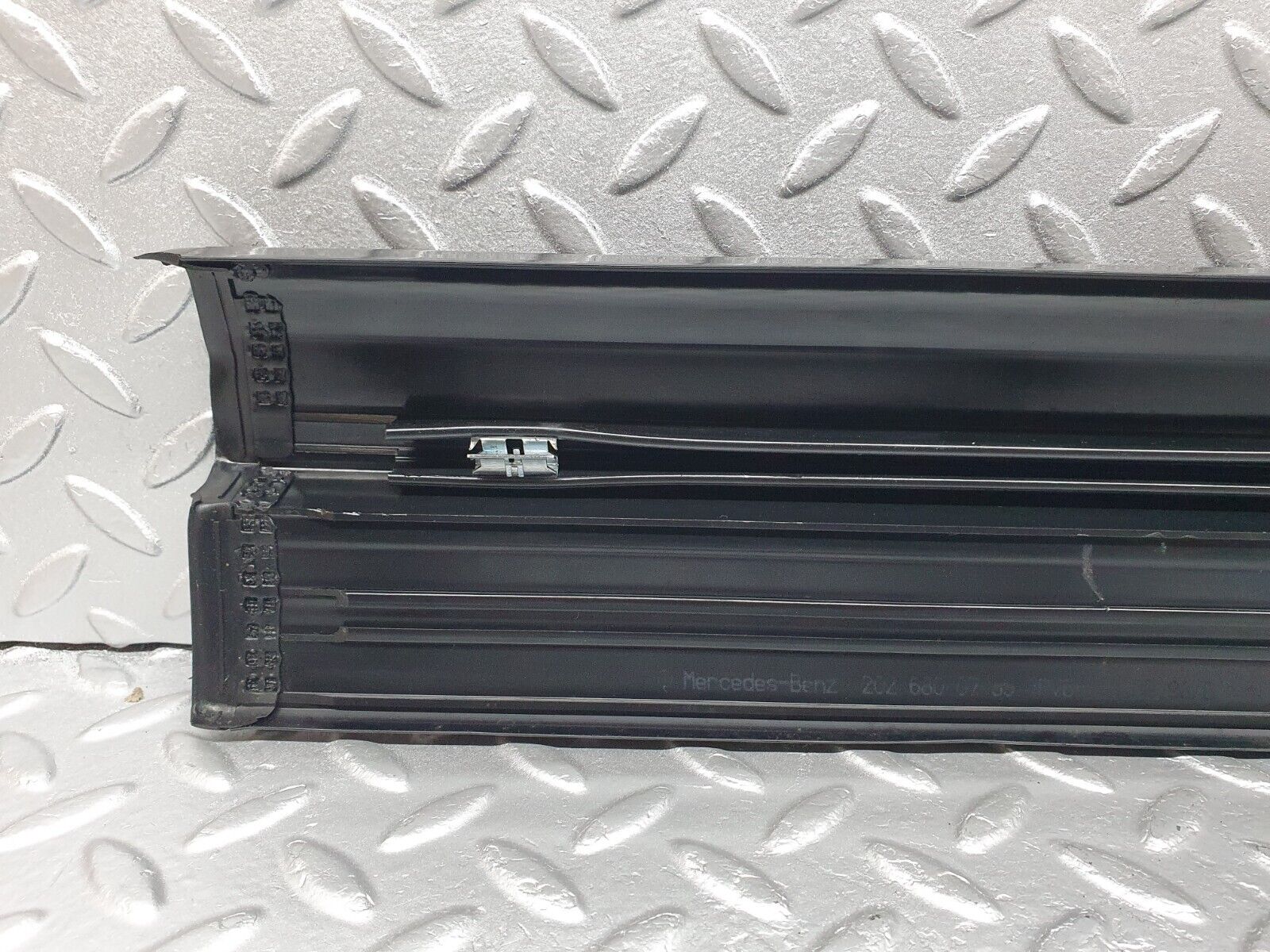 41776 Mercedes-Benz W202 C200 Front Left Door Sill Trim 2026800735