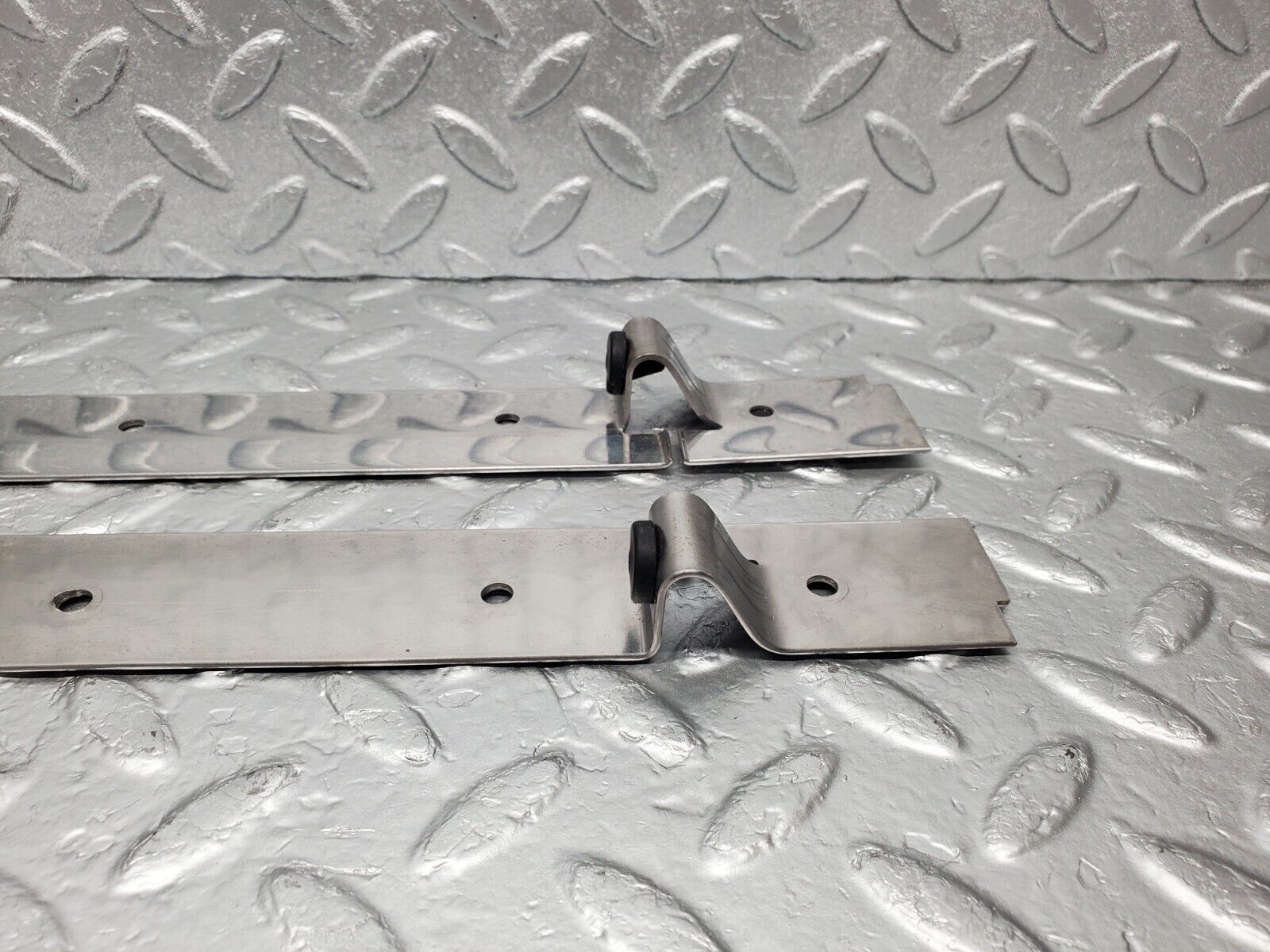 46678 Mercedes-Benz C123 280CE Coupe Sunroof Chrome Trim