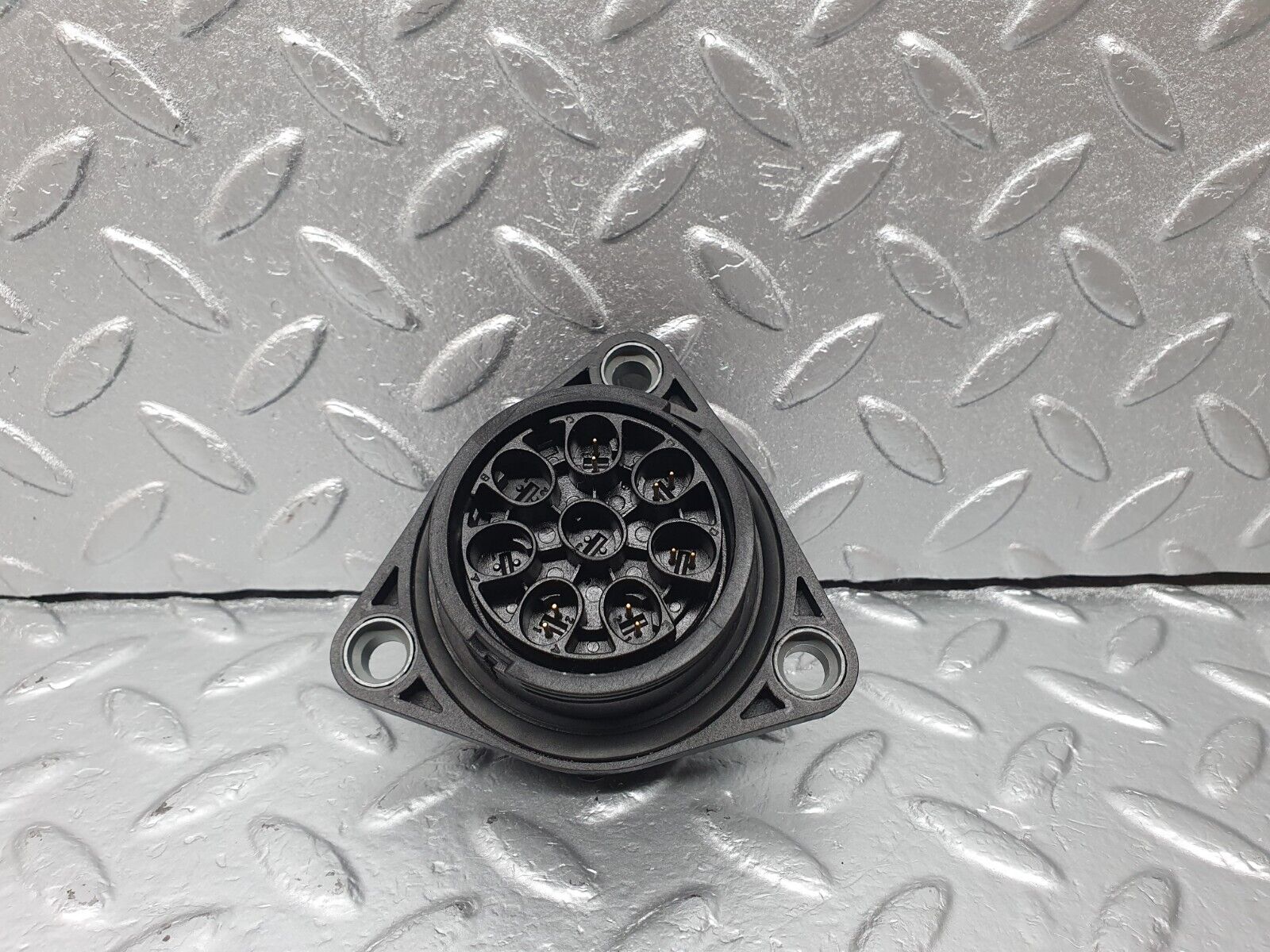 42298 Mercedes-Benz R129 320SL Coupe Rear Axle Cable Connector 0005404024