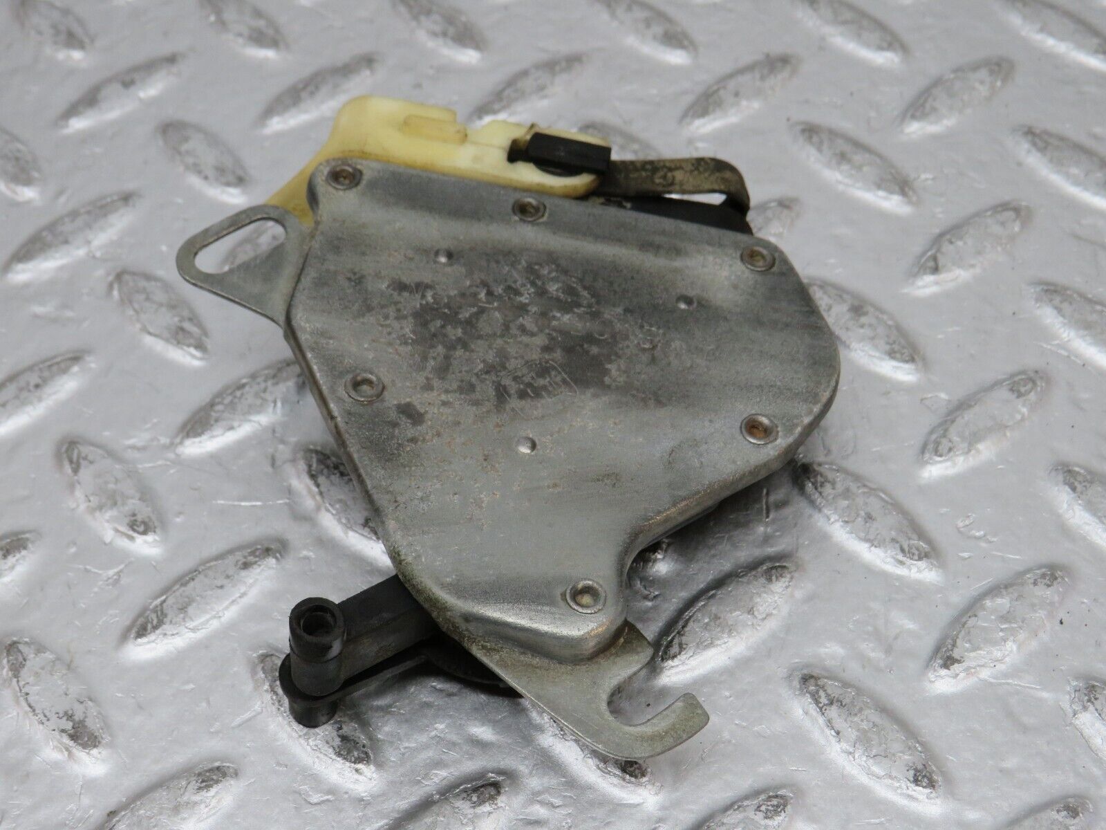 31841 Mercedes-Benz W201 190LE 1.8L Reverse Light Switch 0005403945