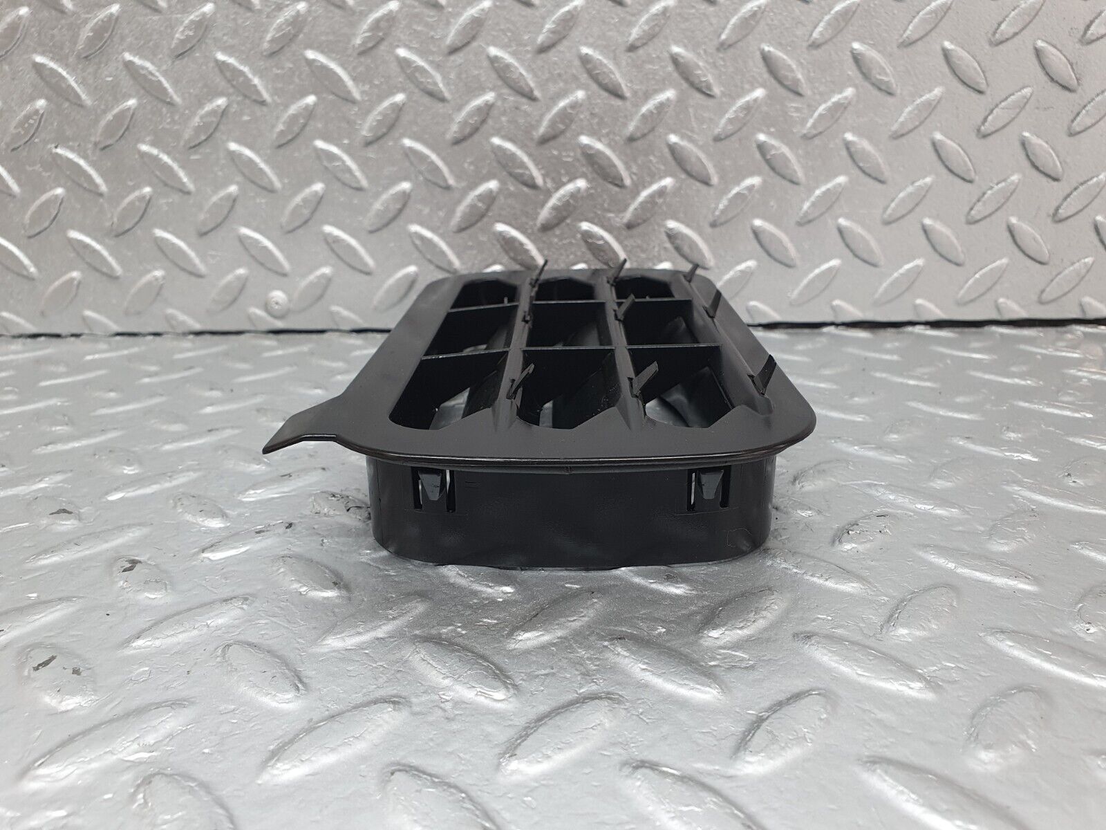 42493 Mercedes-Benz R129 320SL Coupe Air Intake Vent 1248370230 1248370242