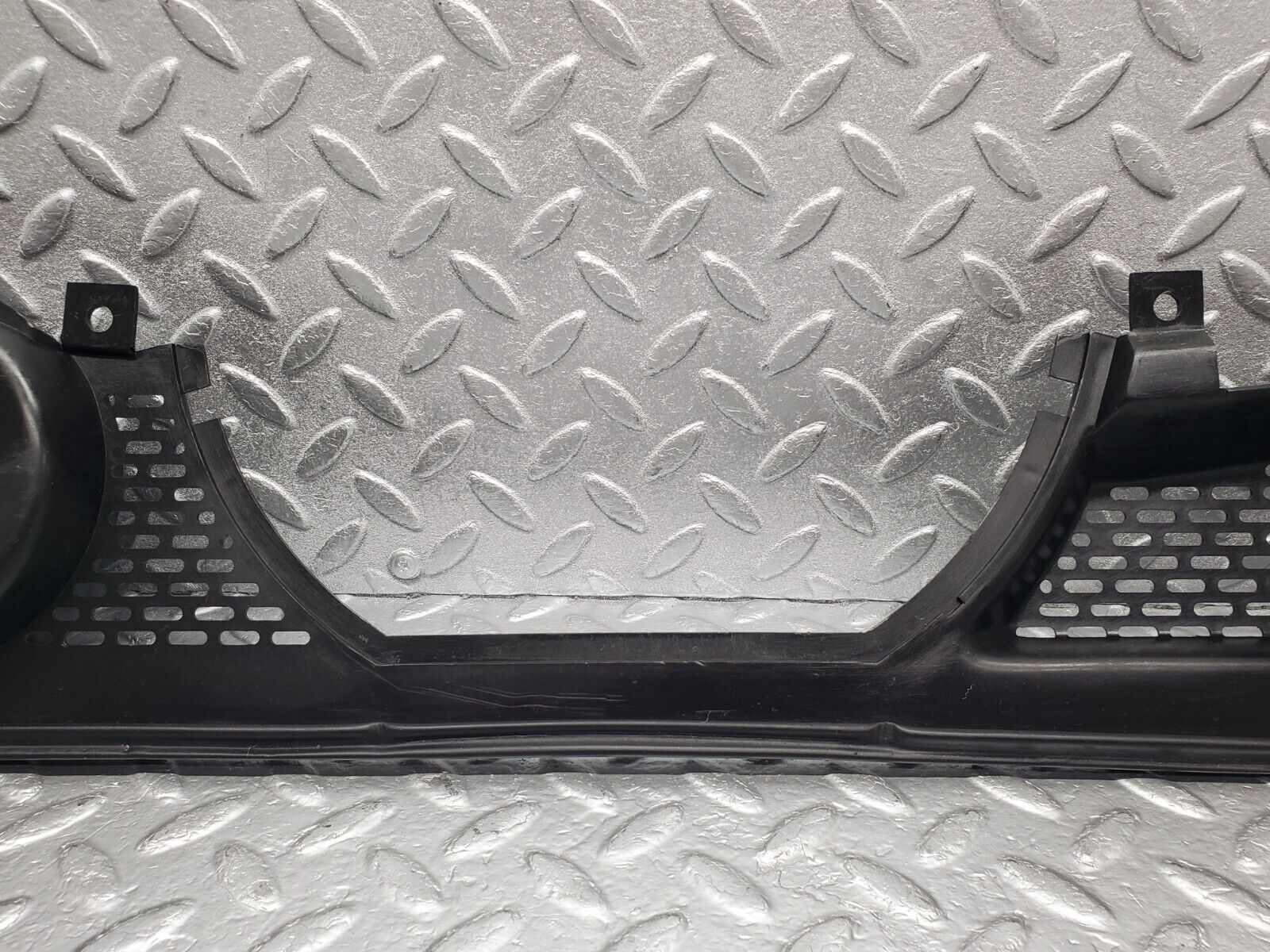 46880 Mercedes-Benz R129 320SL Coupe Windscreen Wiper Motor Cover Panel