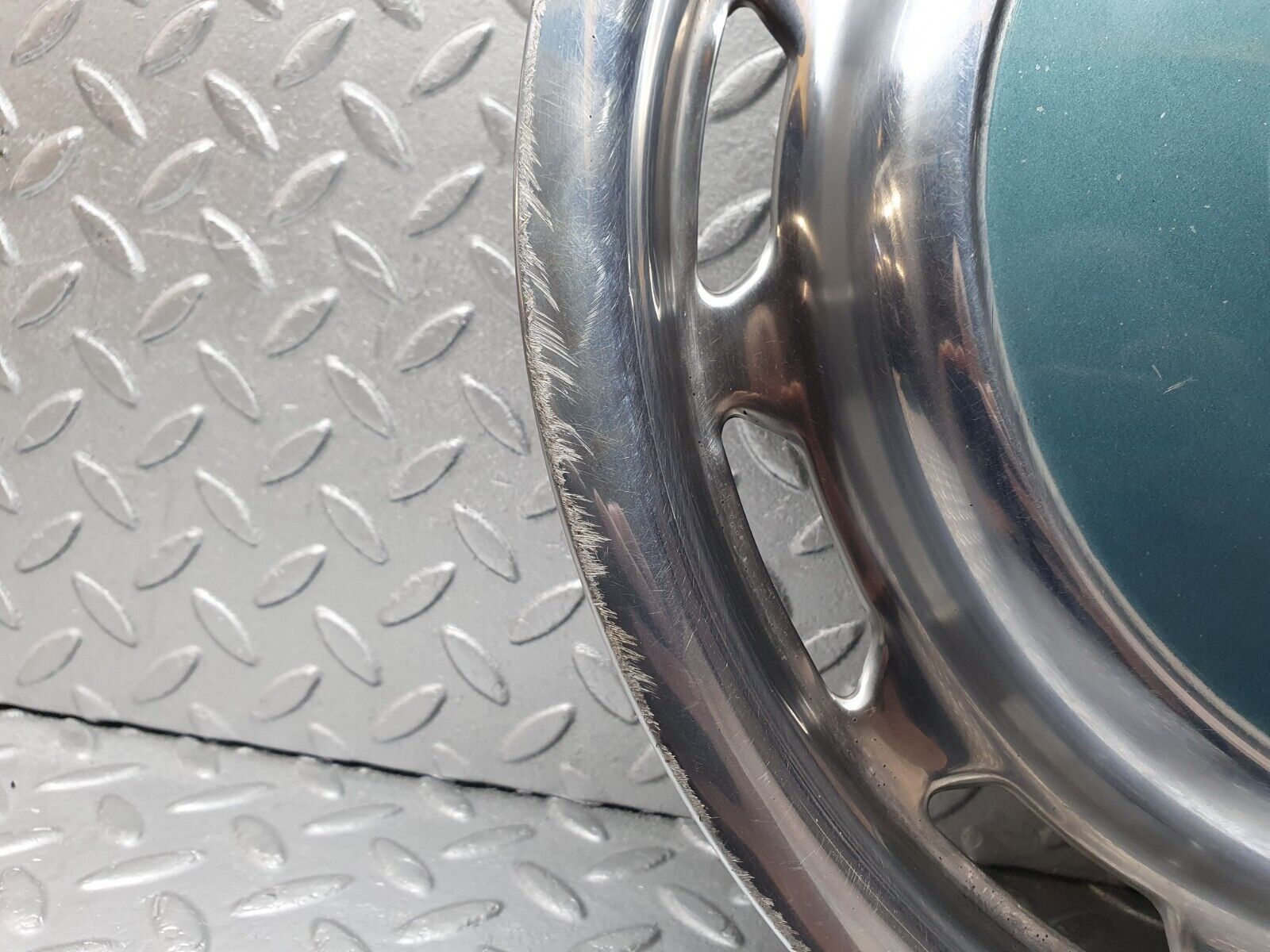 44162 Mercedes-Benz C123 230CE Coupe Wheel Hub Cap 14''