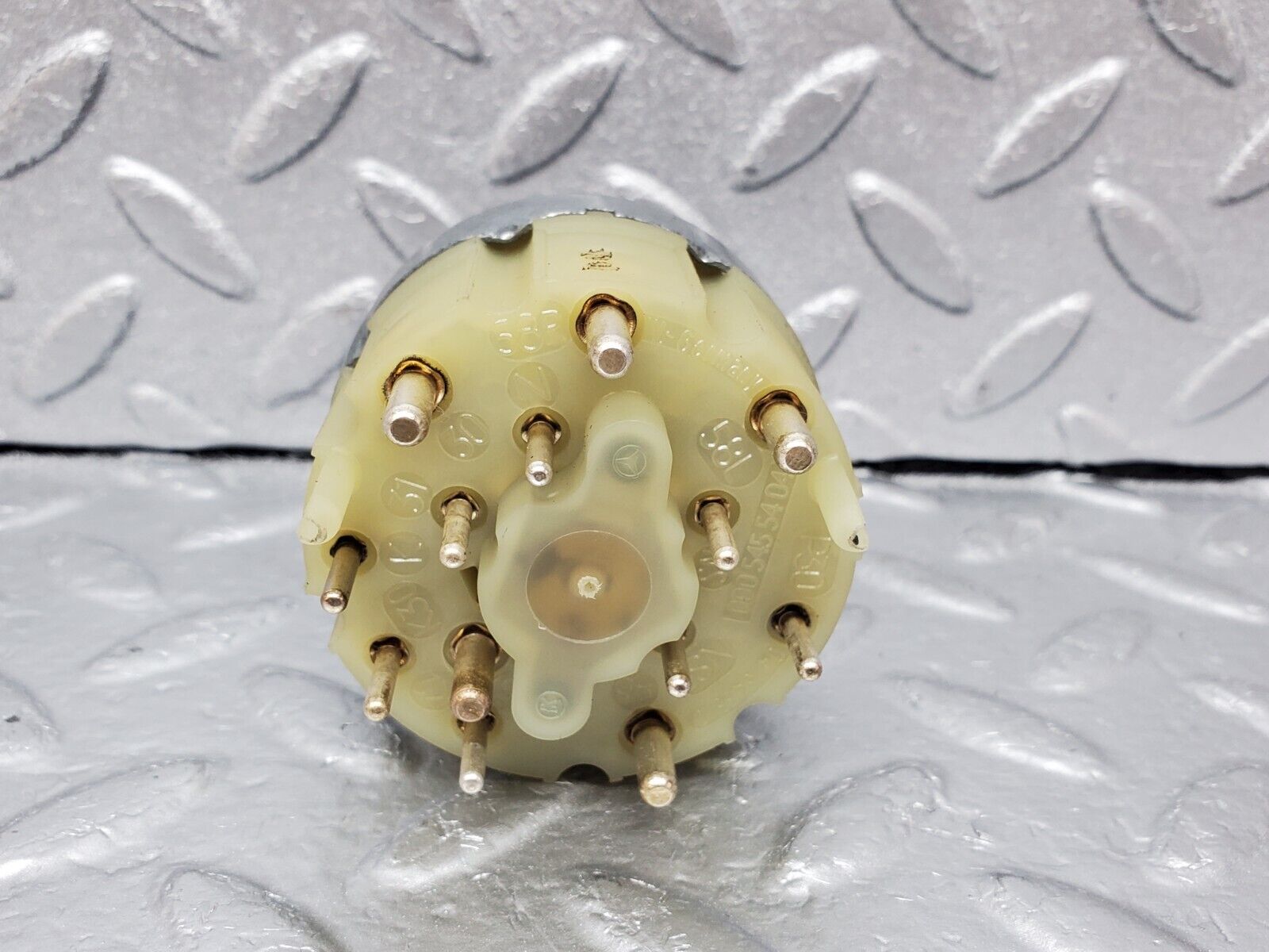 45639 Mercedes-Benz W126 420SE Headlight Switch 0005455404