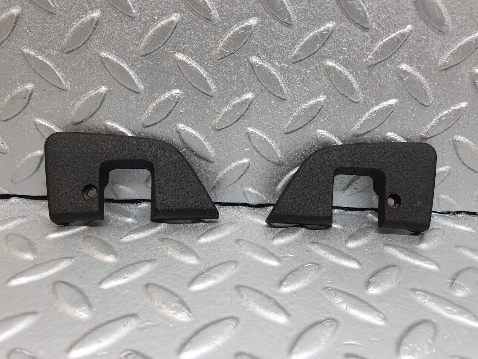 42083 Mercedes-Benz W202 C200 Interior Door Latch Trim Pair