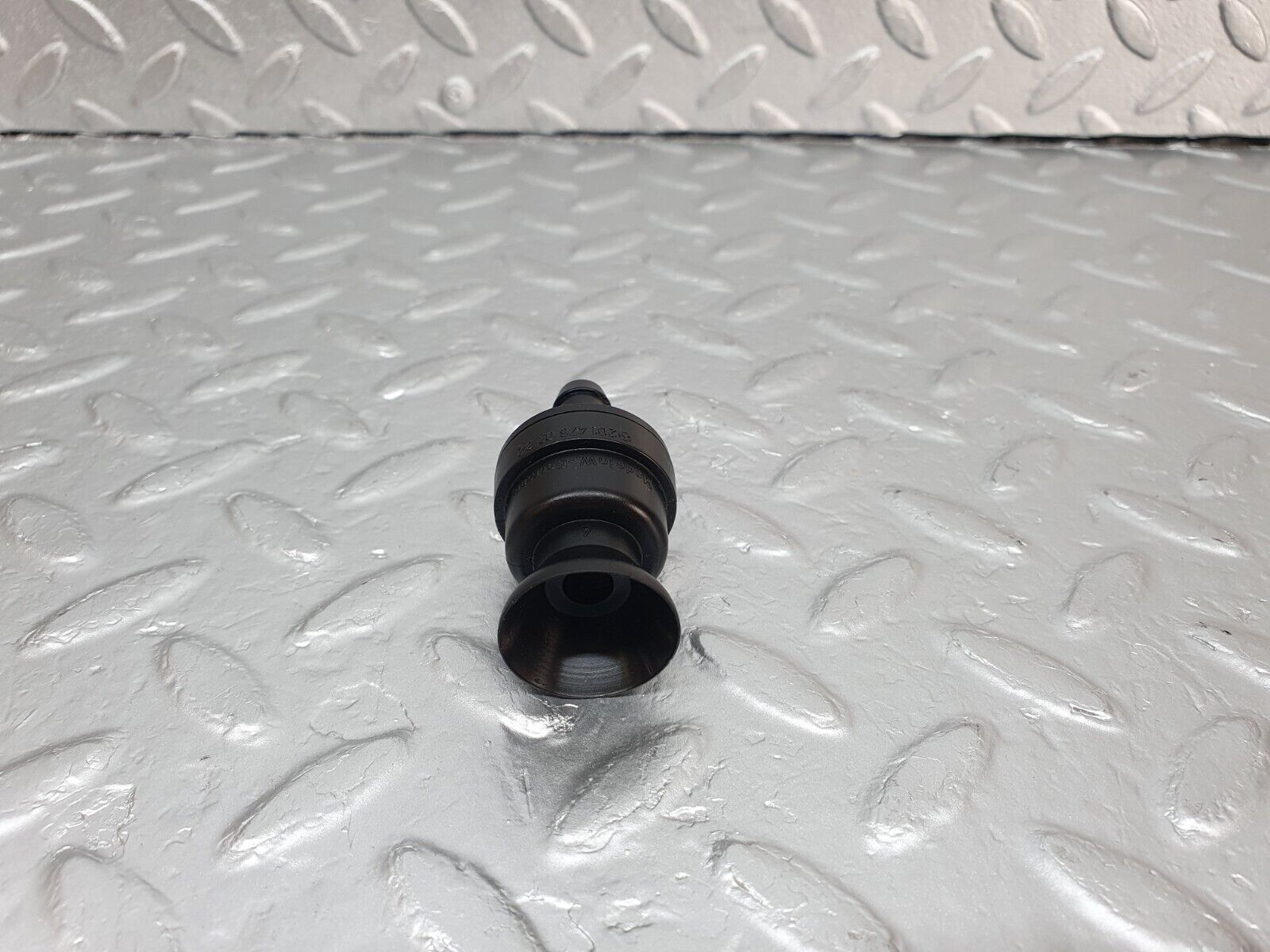 42949 Mercedes-Benz W201 190 2.0L Fuel Tank Vent Valve 2014760232