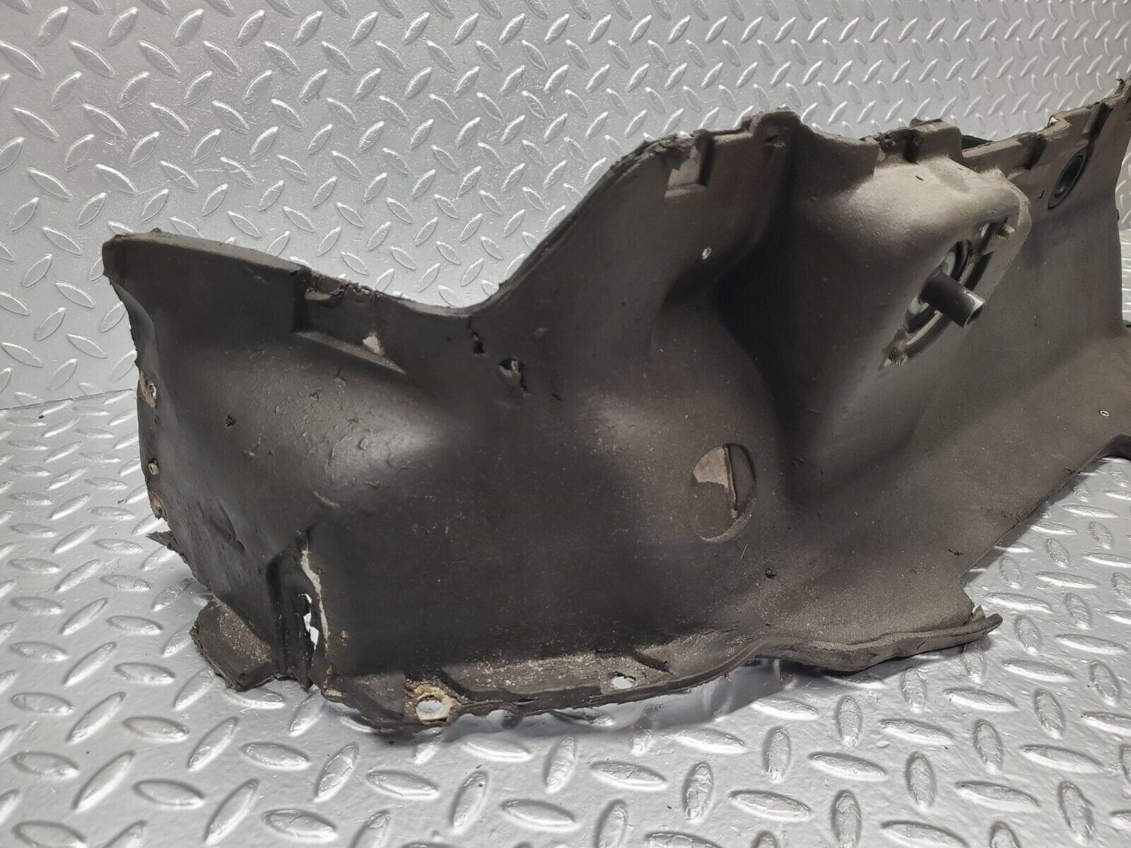 46017 Mercedes-Benz W126 420SE Firewall Heat Shield