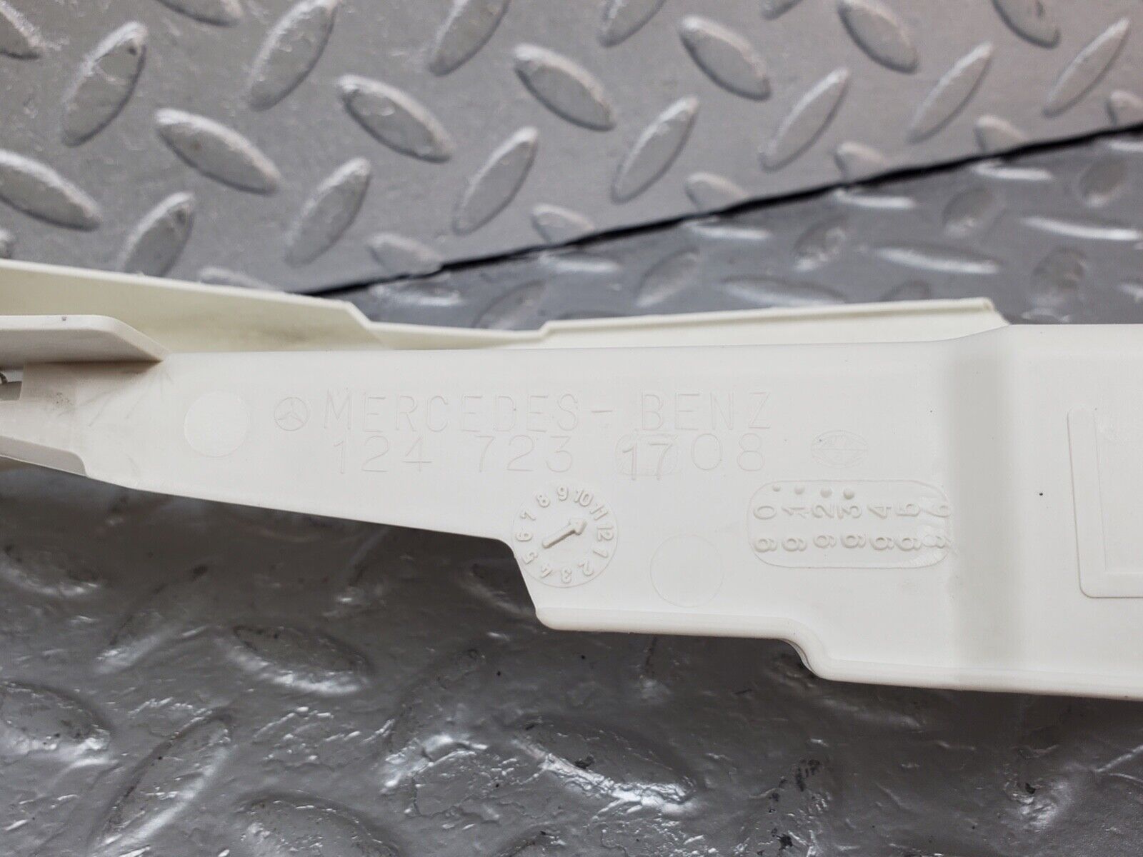 44606 Mercedes-Benz W124 220E Front Door Lock Cover Pair 1247231808