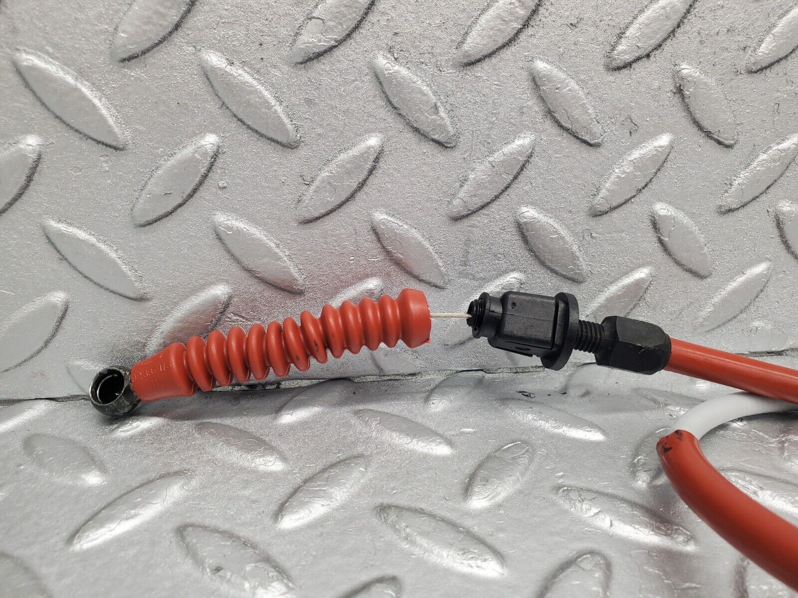 46296 Mercedes-Benz W124 280E Automatic Gearbox Kickdown Cable 1242701673