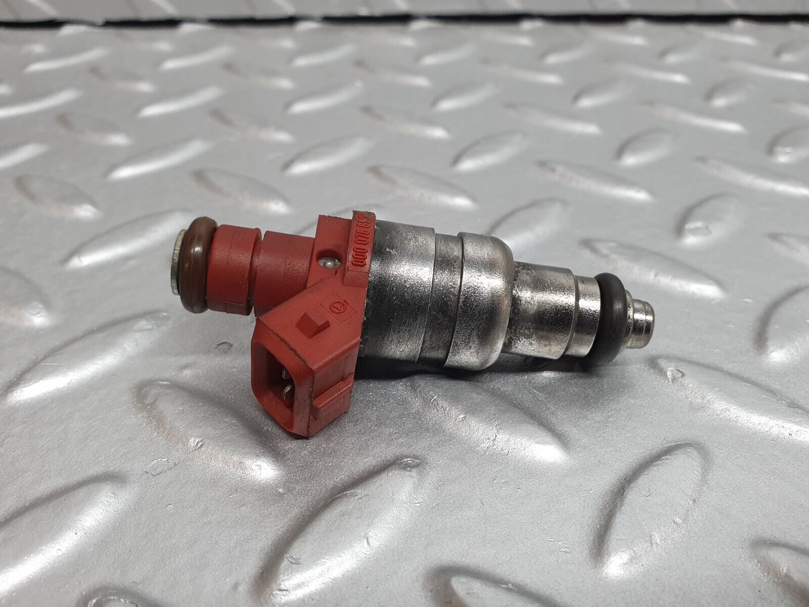 42057 Mercedes-Benz W202 C200 Fuel Injector Siemens 0000788523