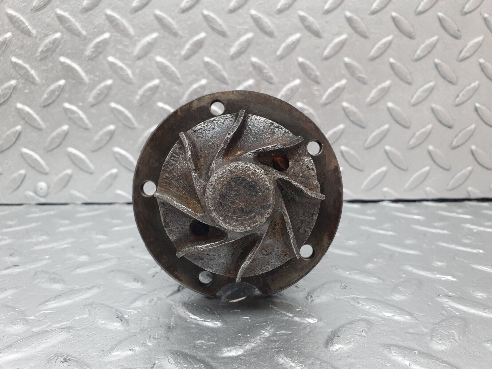 43344 Mercedes-Benz W108 280SE Water Pump 1102010110