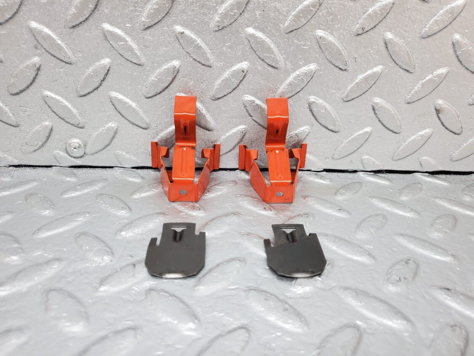 45361 Mercedes-Benz W124 220E Rear Seat Holder