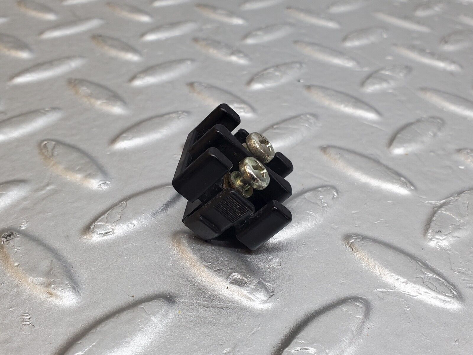 44717 Mercedes-Benz W124 220E Wiring Cable Junction 0005400269