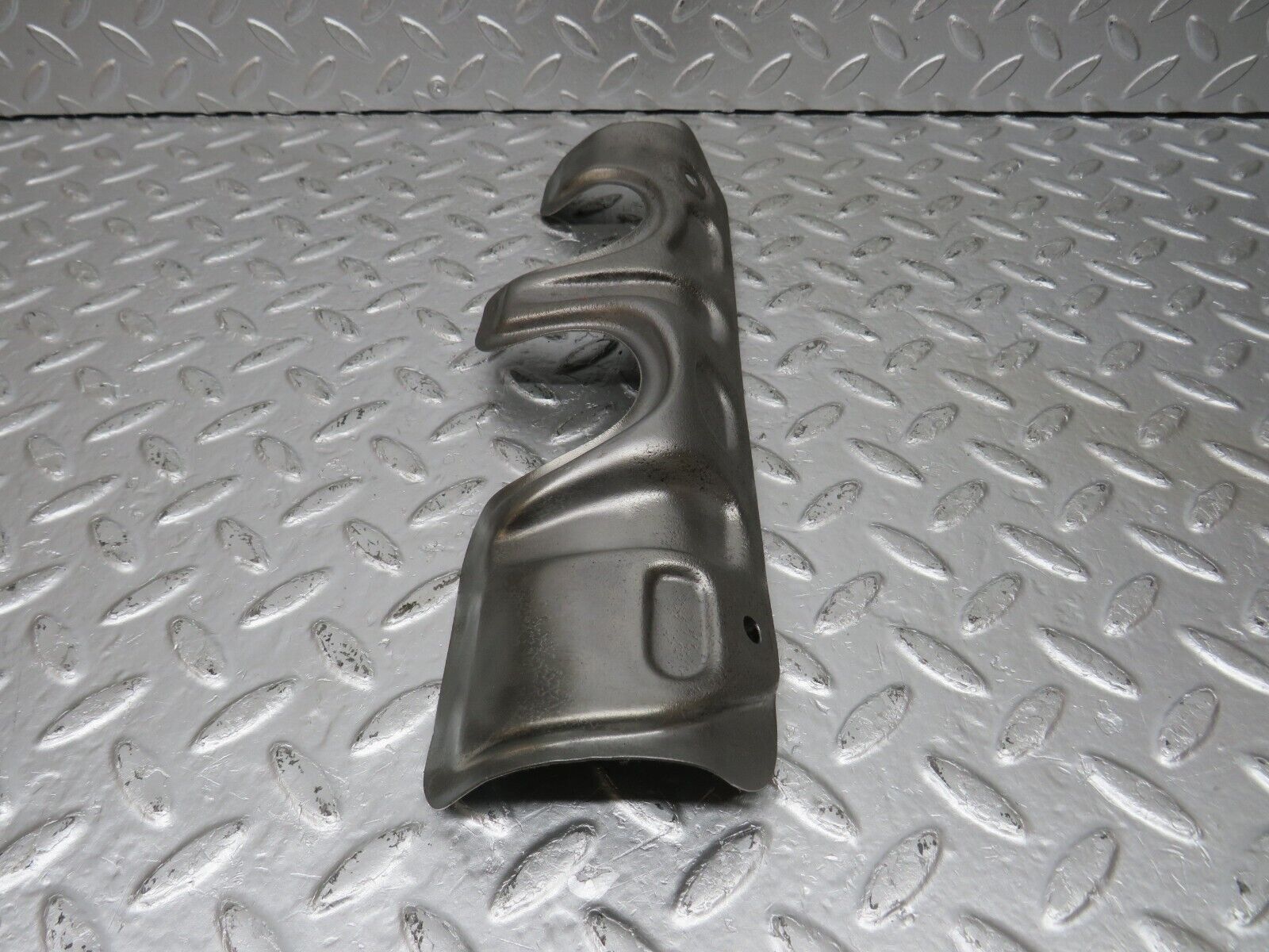 33122 Mercedes-Benz R107 450SL V8 M117 Exhaust Manifold Heat Shield