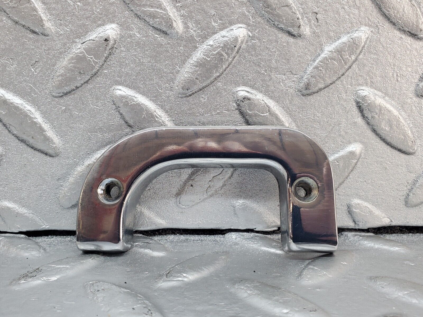 44387 Mercedes-Benz W123 280E Interior Chrome Door Latch Trim Left 1237230124