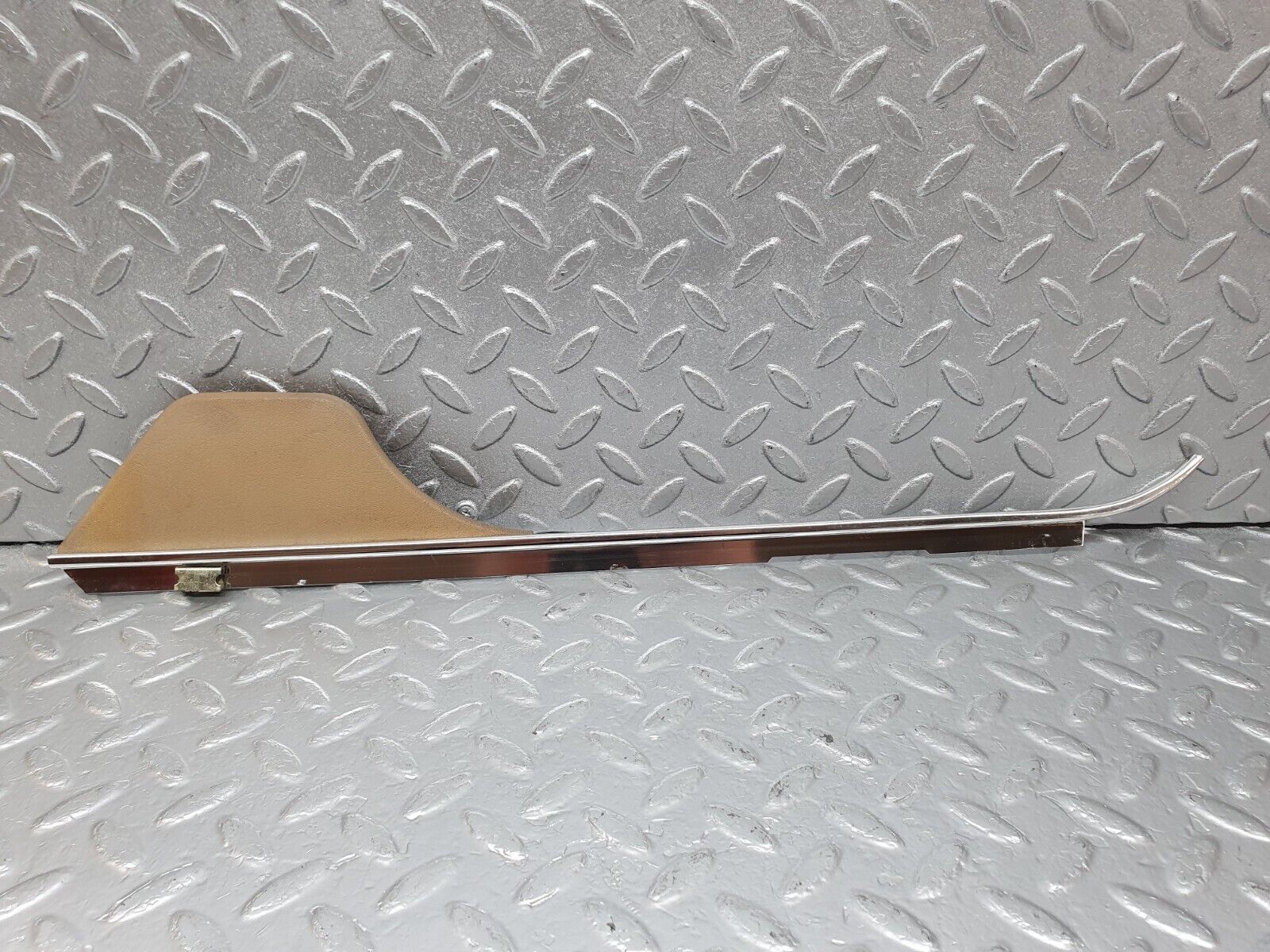 44156 Mercedes-Benz C123 230CE Coupe Seat Belt Presenter Cover Trim Left 1236921922