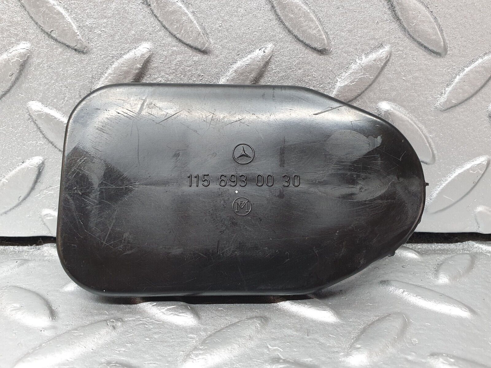 43236 Mercedes-Benz C123 280CE Coupe Trunk Boot Access Cover Panel Set 1166900027 1239870145 1156930030