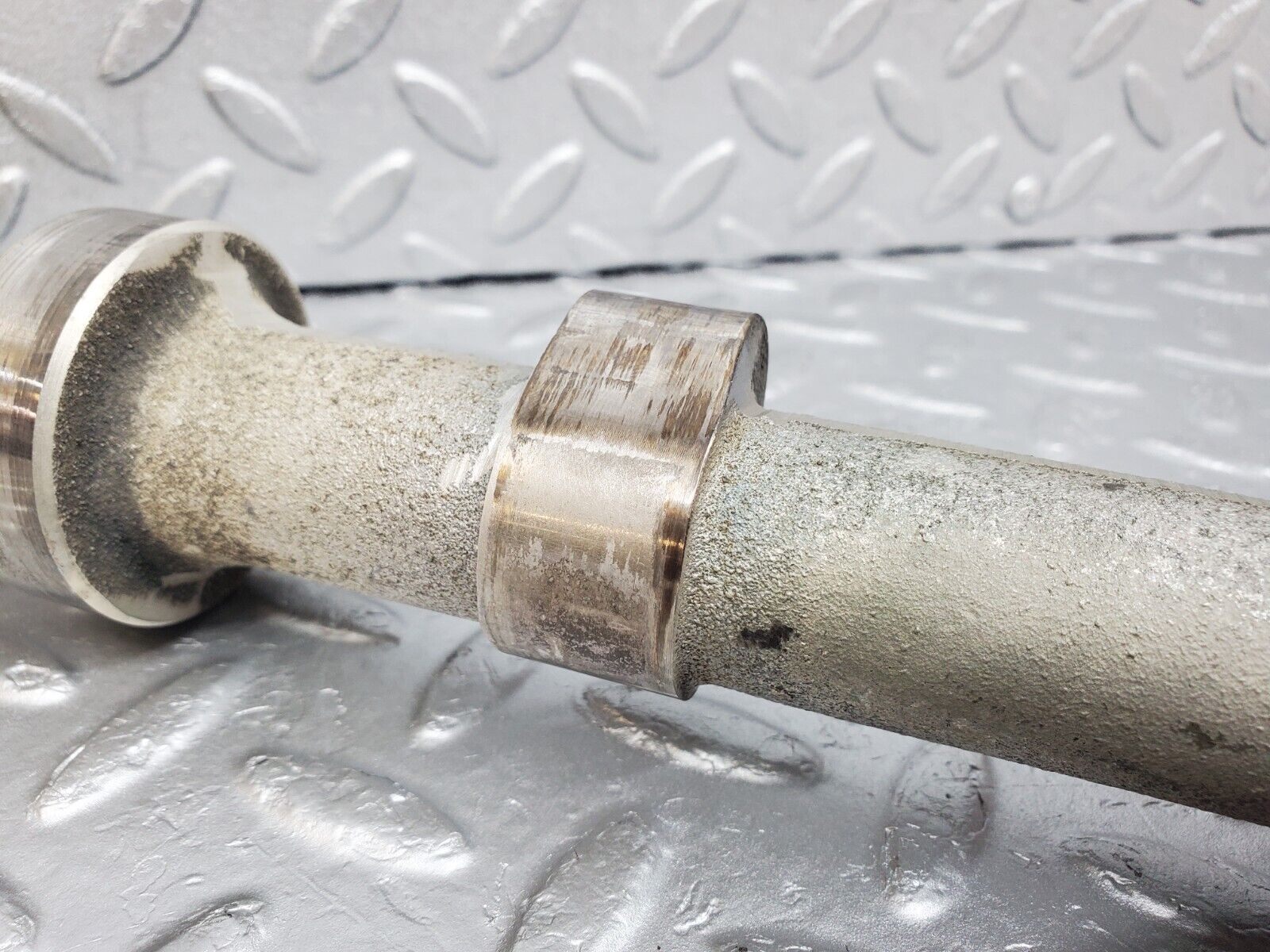 45433 Mercedes-Benz 280E M110.988 Camshaft Intake Side 11074