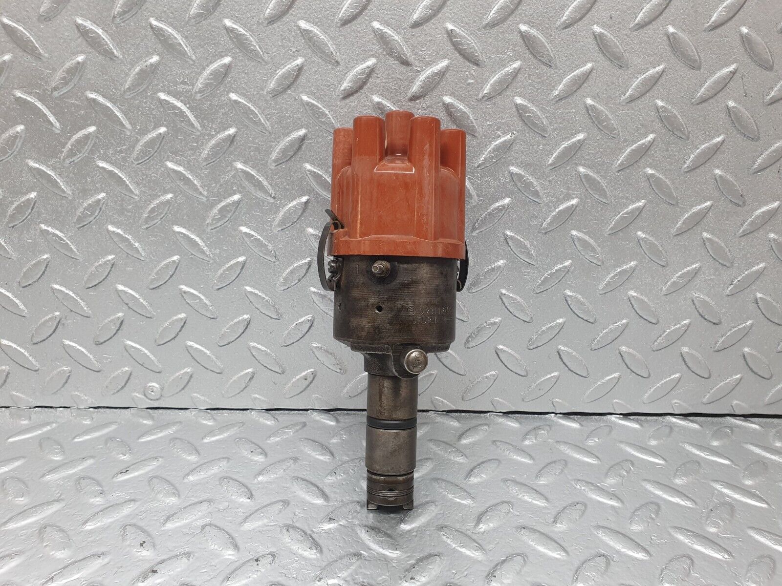 43380 Mercedes-Benz W108 280SE Ignition Distributor Bosch 0231116051 1235522051