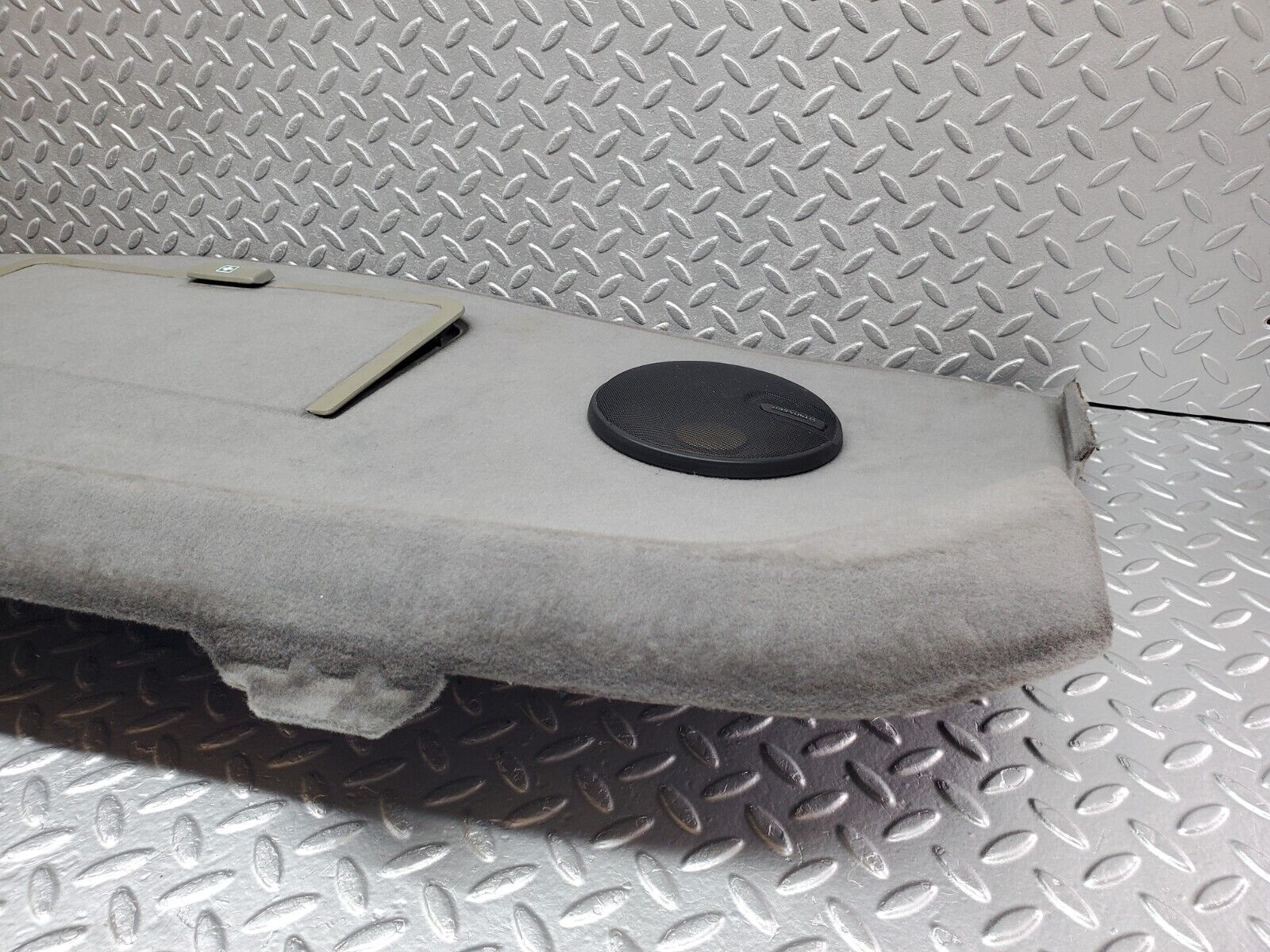 44696 Mercedes-Benz W124 220E Parcel Shelf With Speakers Grey 1246900249