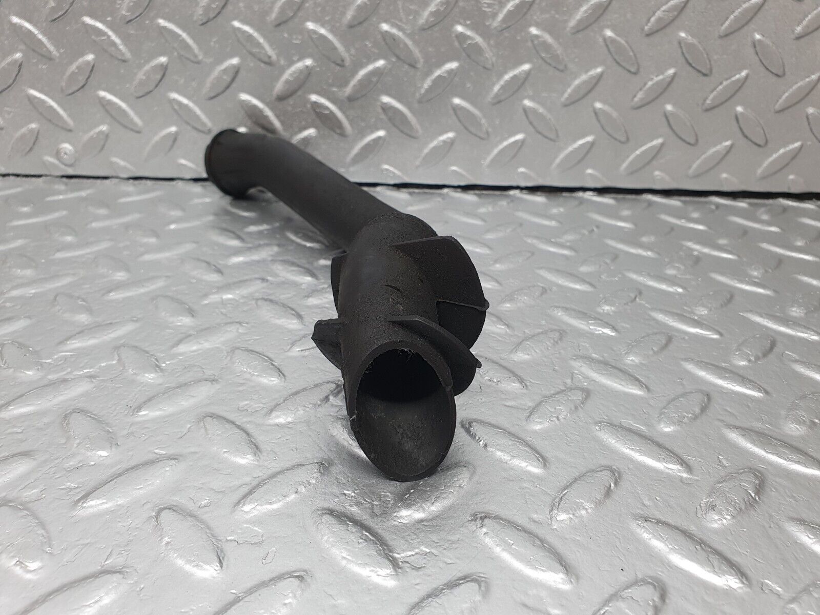 42551 Mercedes-Benz R129 320SL Coupe Water Drain Hose Pipe 1296280469