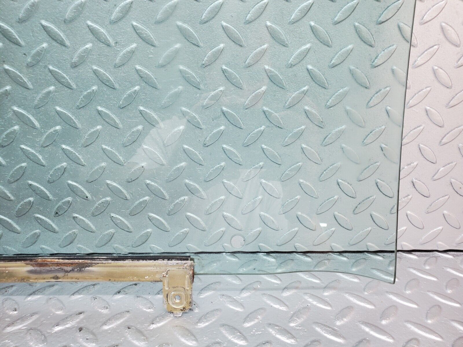 45310 Mercedes-Benz R129 300SL Coupe Right Door Window Glass