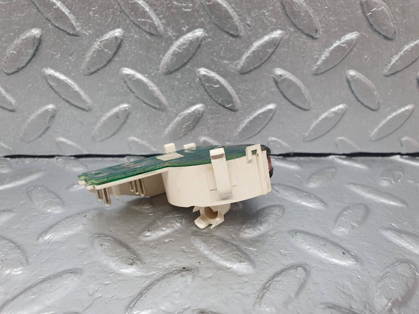 43541 Mercedes-Benz C126 380SEC Coupe Heater Control Switch 1268200203