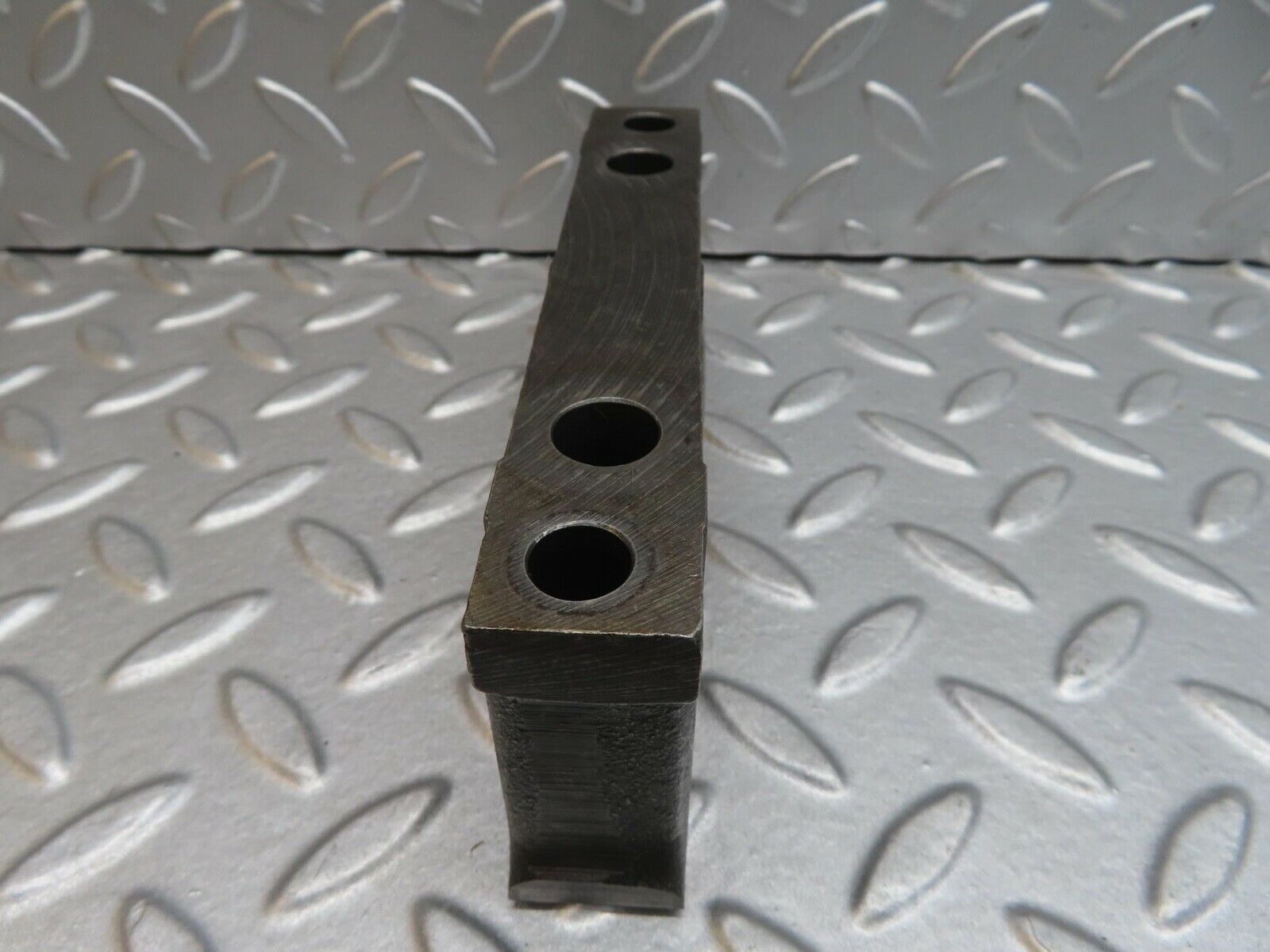 13705 Mercedes-Benz R107 450SL Crankshaft Bearing Holder Block 1160110313