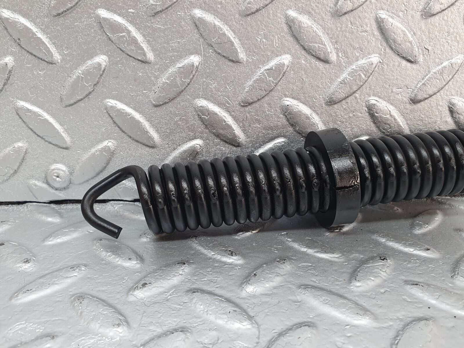 43149 Mercedes-Benz W108 280SE Bonnet Hinge Spring