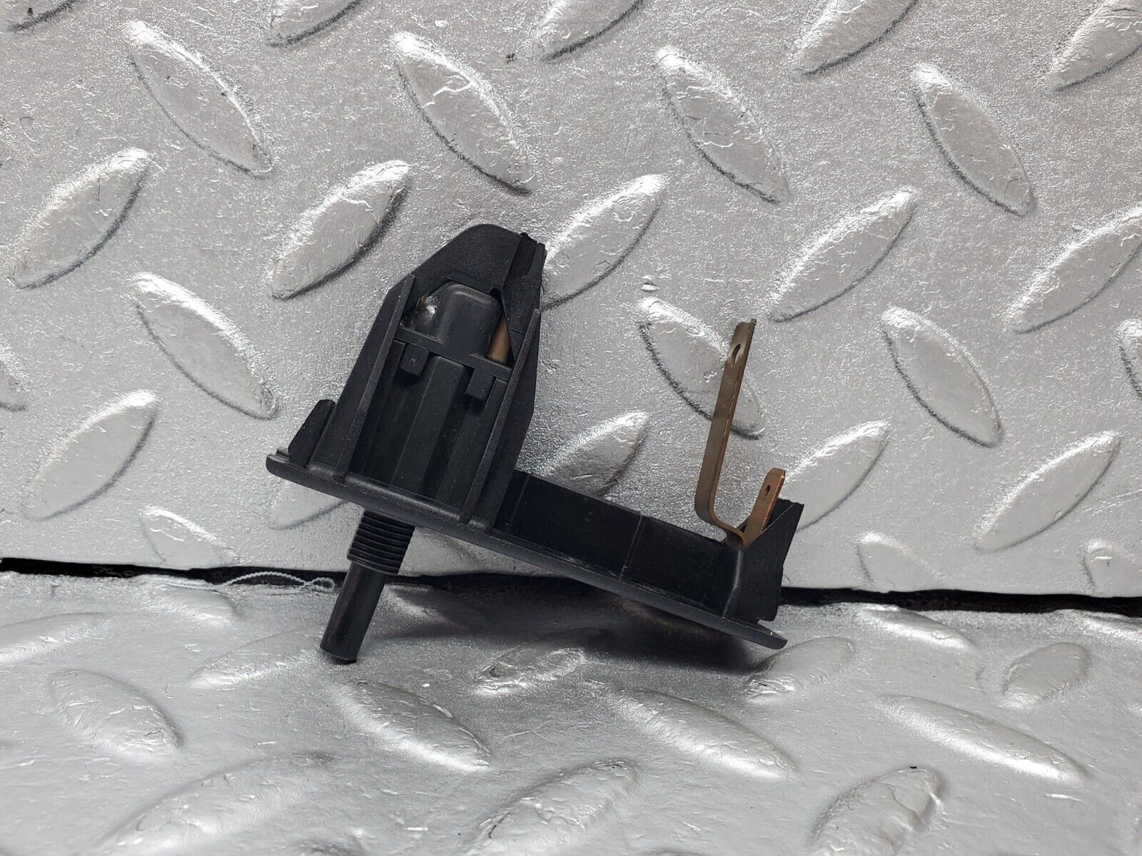 44508 Mercedes-Benz W123 280E Trunk Boot Light Switch 2018200211