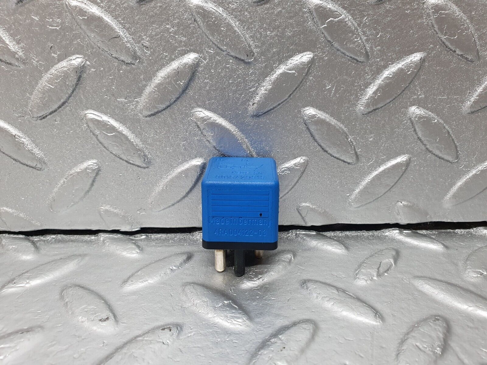 42249 Mercedes-Benz R129 320SL Coupe Multi Purpose Relay 0015429919