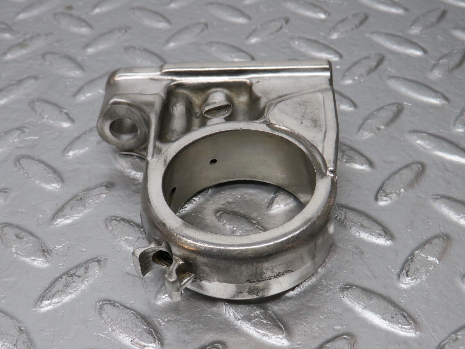 26539 Mercedes-Benz C107 R107 Camshaft Tower Bearing 1160514218