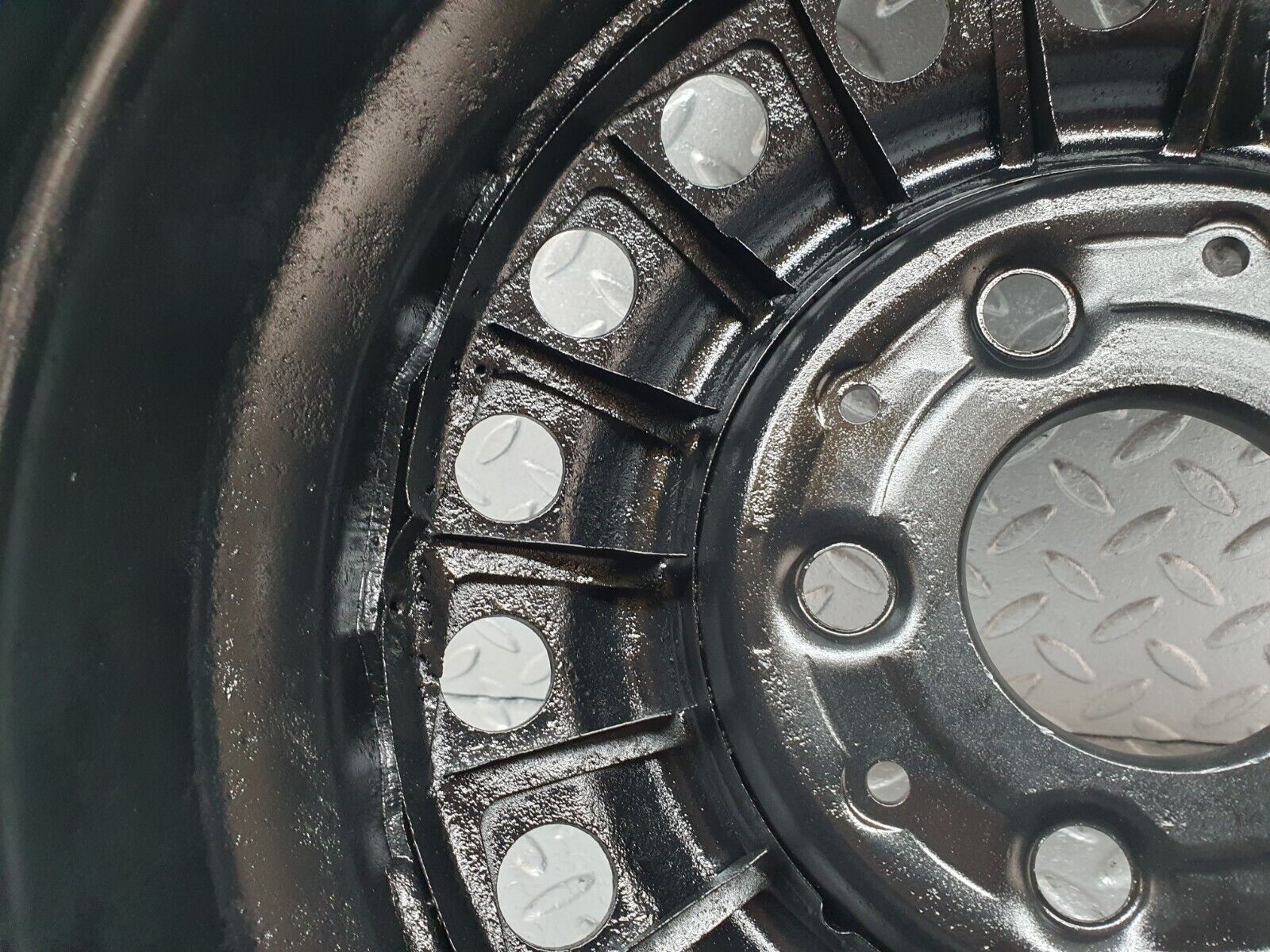 44243 Mercedes-Benz W123 280E Steel Wheel 6.5Jx14H2 1264000702