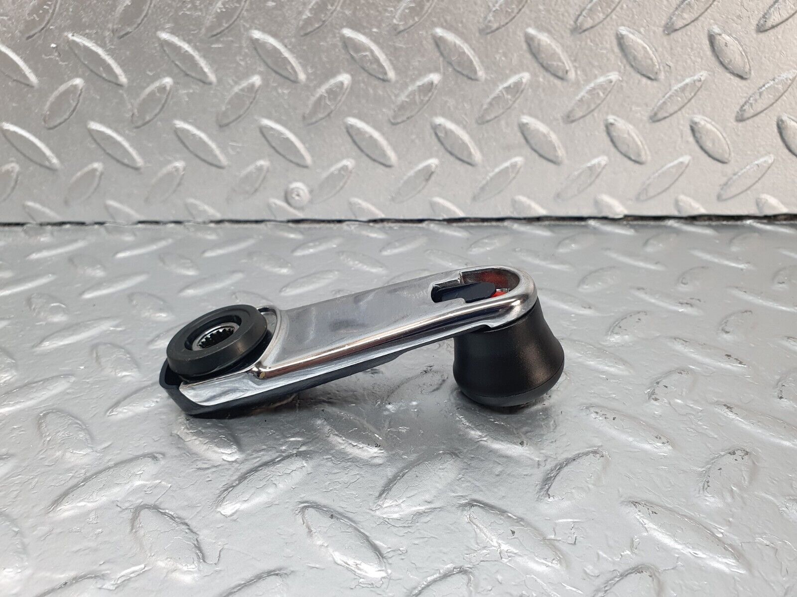 42894 Mercedes-Benz W201 190 2.0L Window Lifter Crank Handle Black